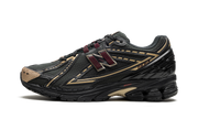 1906r "kith- Black" - 1