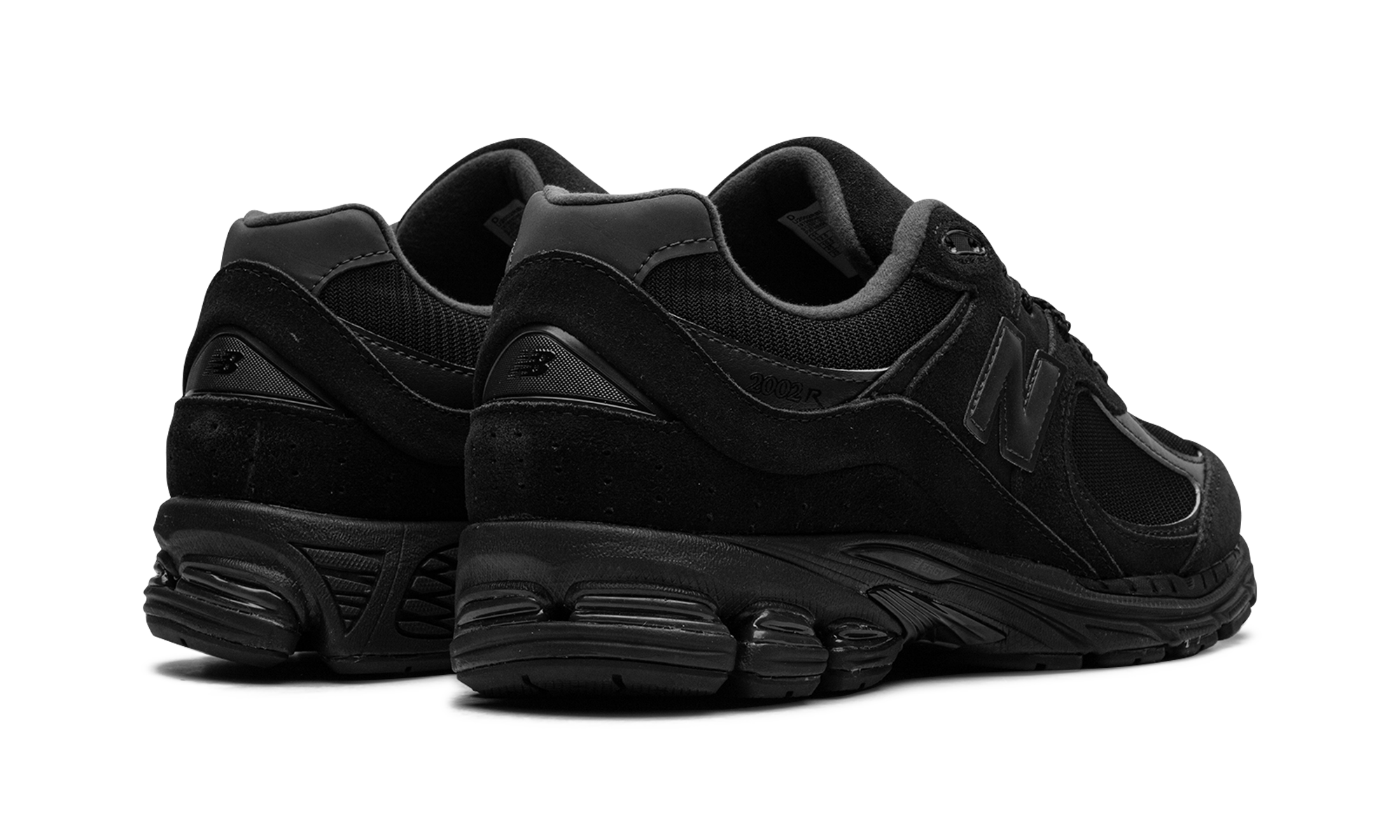 2002r "triple Black Suede" - 3