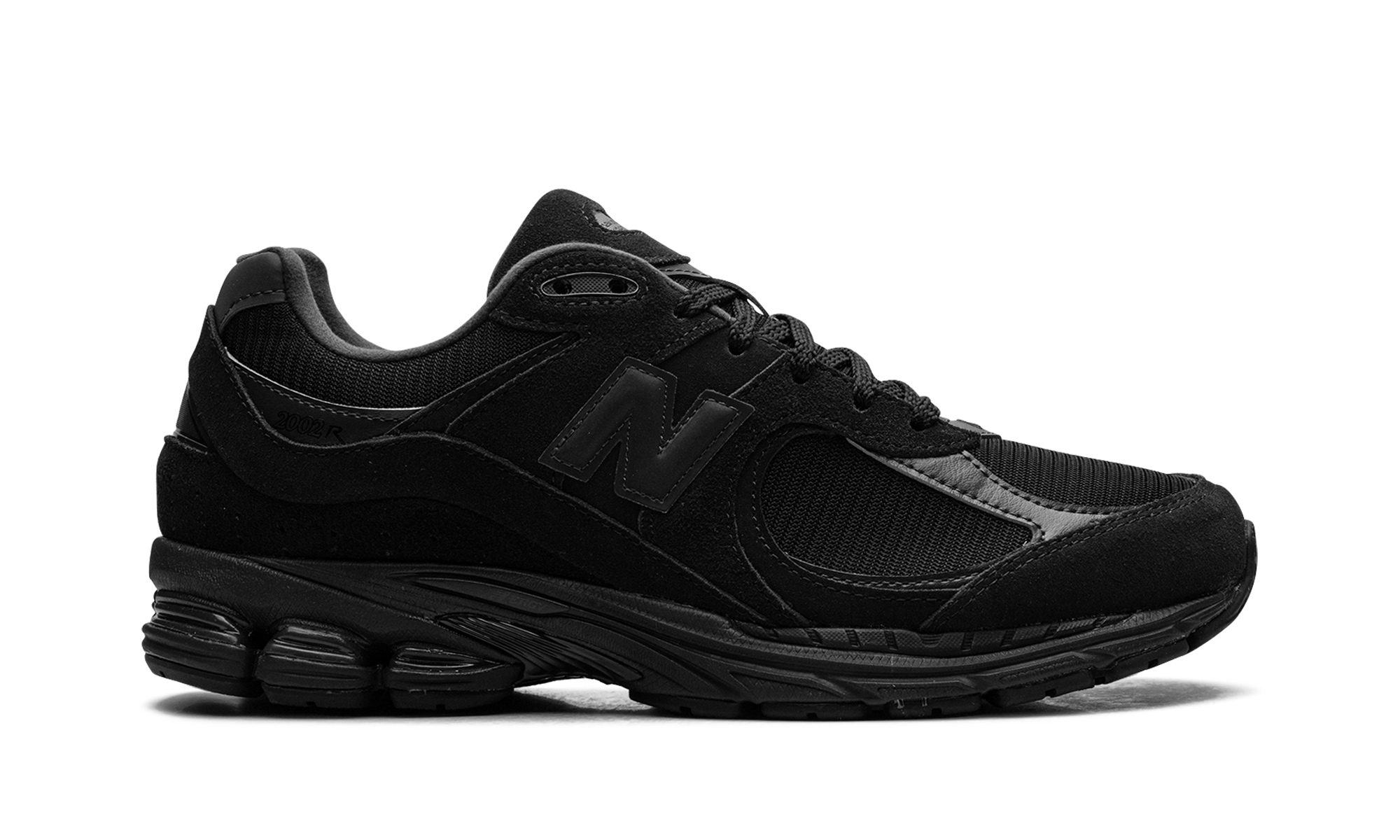 2002r "triple Black Suede" - 6