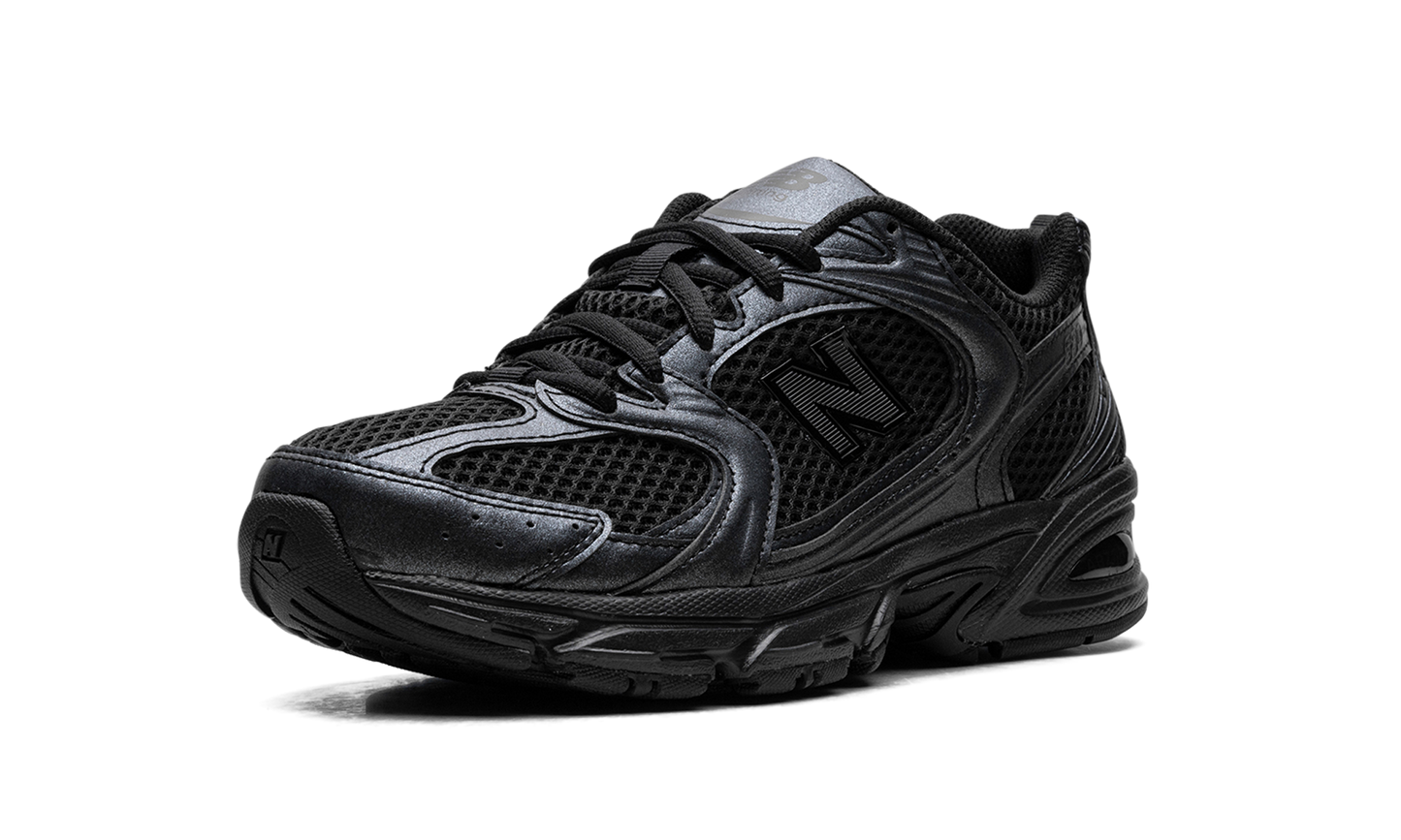 530 "Black Dark Grey" MR530PB