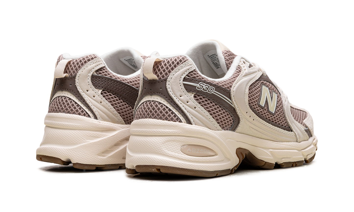 530 "Earth Shadow/Bisque" U530SUA