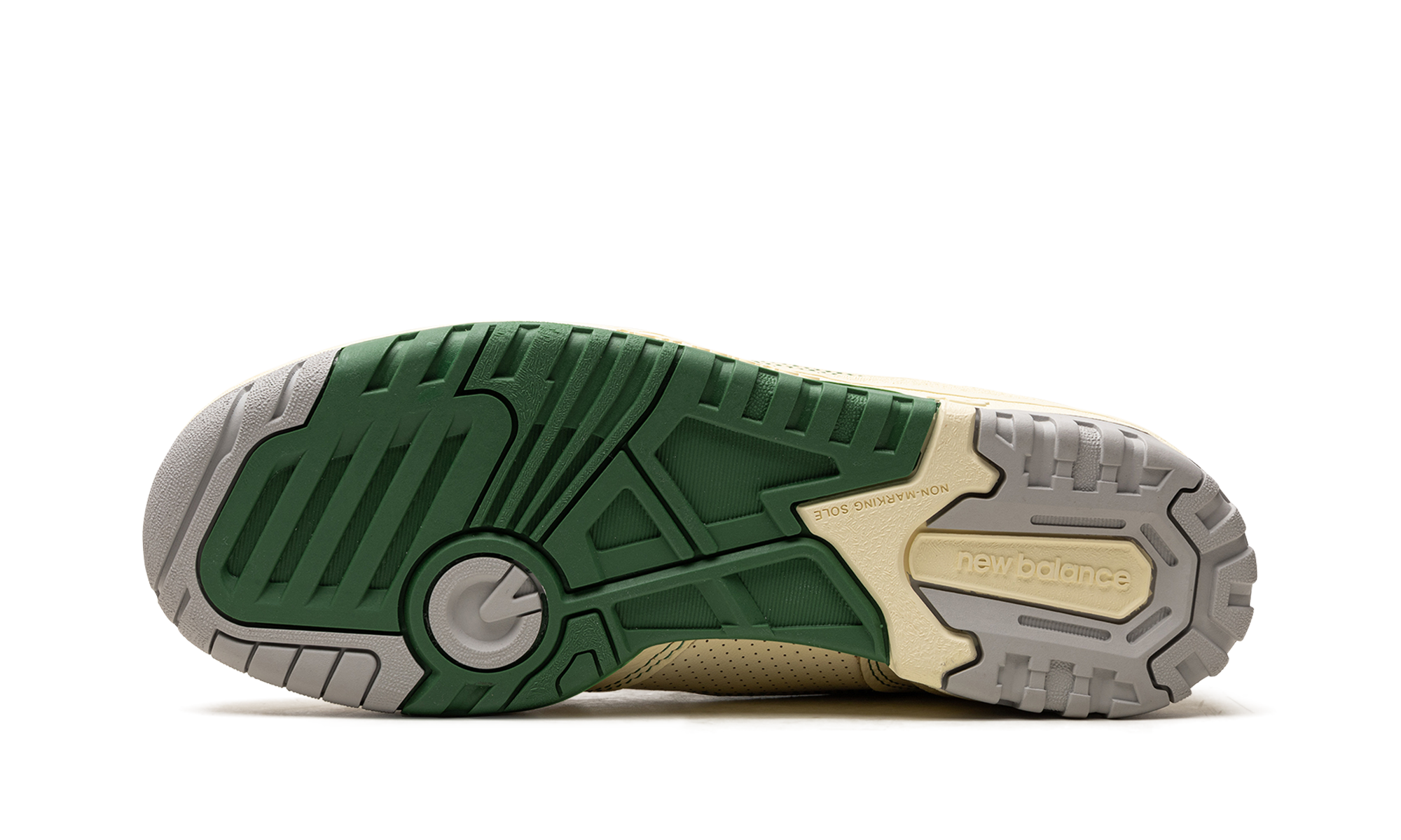 550 "aimé Leon Dore - Masaryk Community Gym - Green" - 5