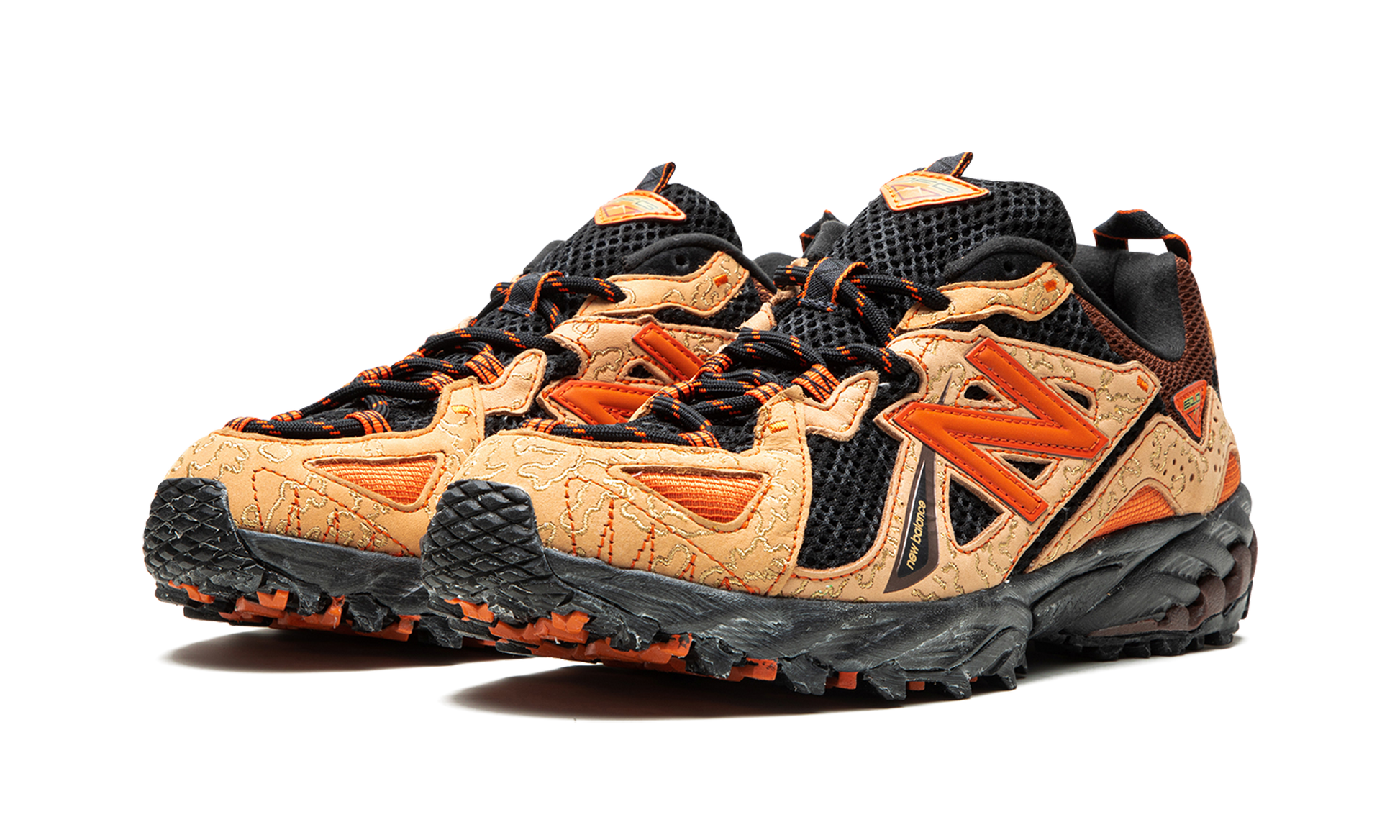 610 "joe Fresh Goods - Beneath The Surface Brown Orange" - 2