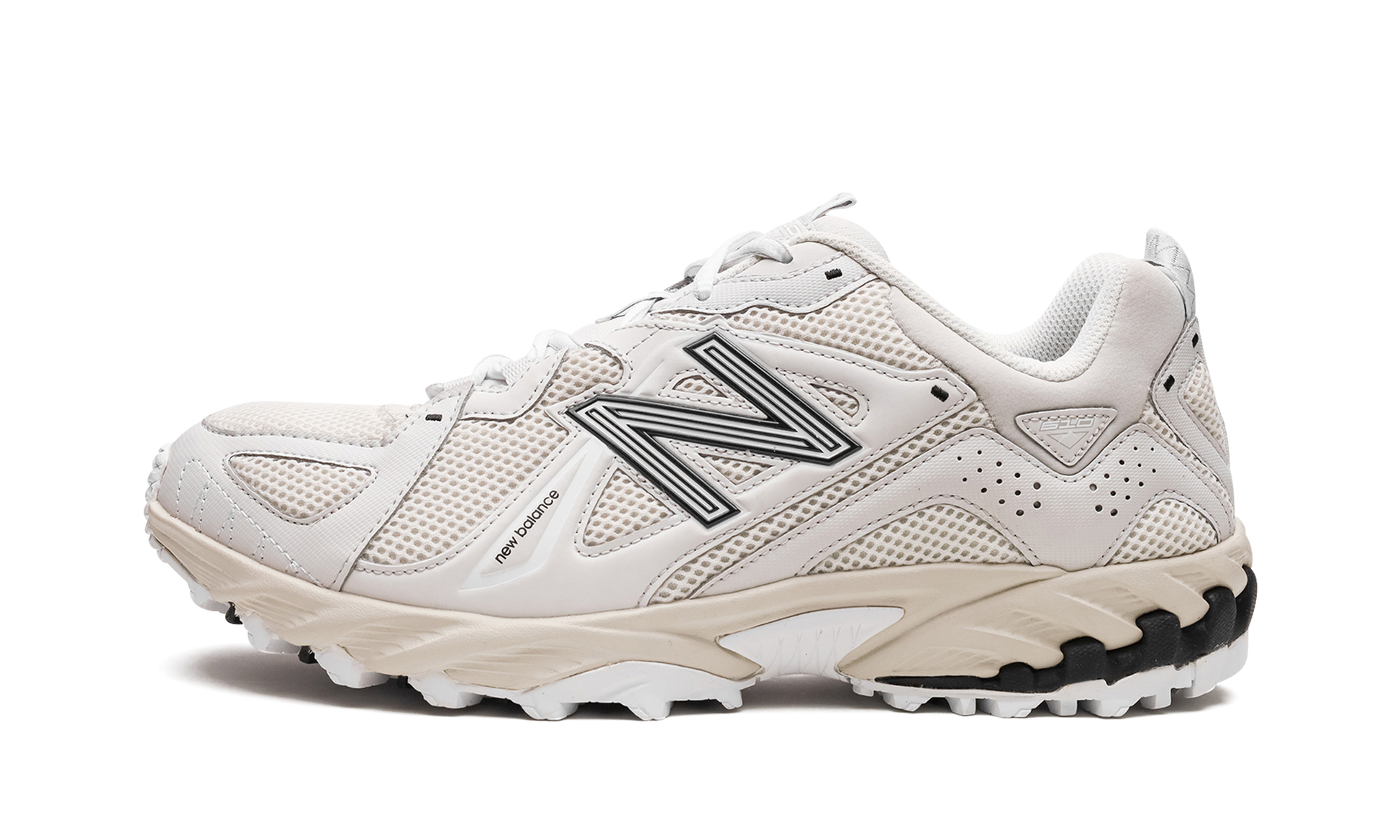 610 "nimbus Cloud White" - 1