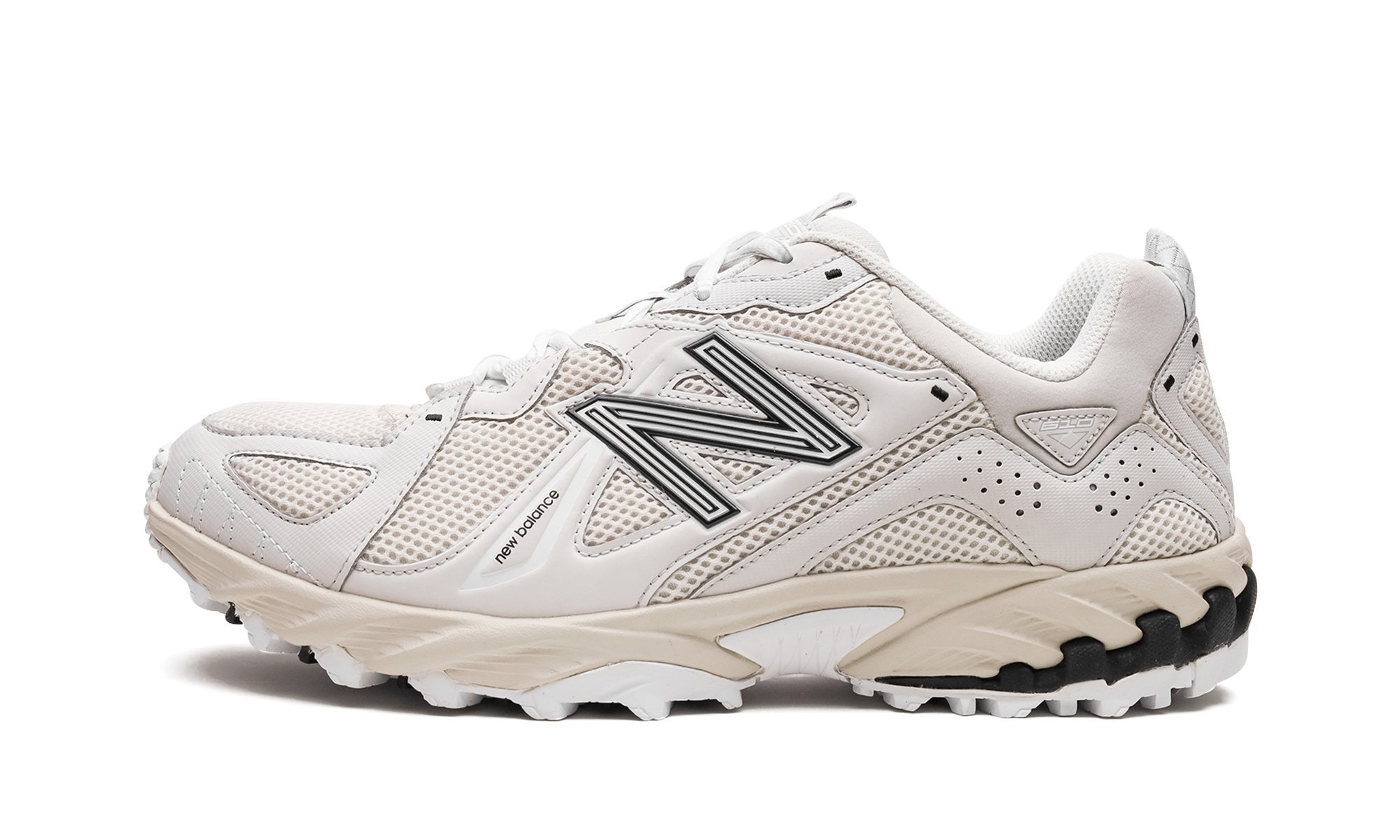 610 "nimbus Cloud White" - 1