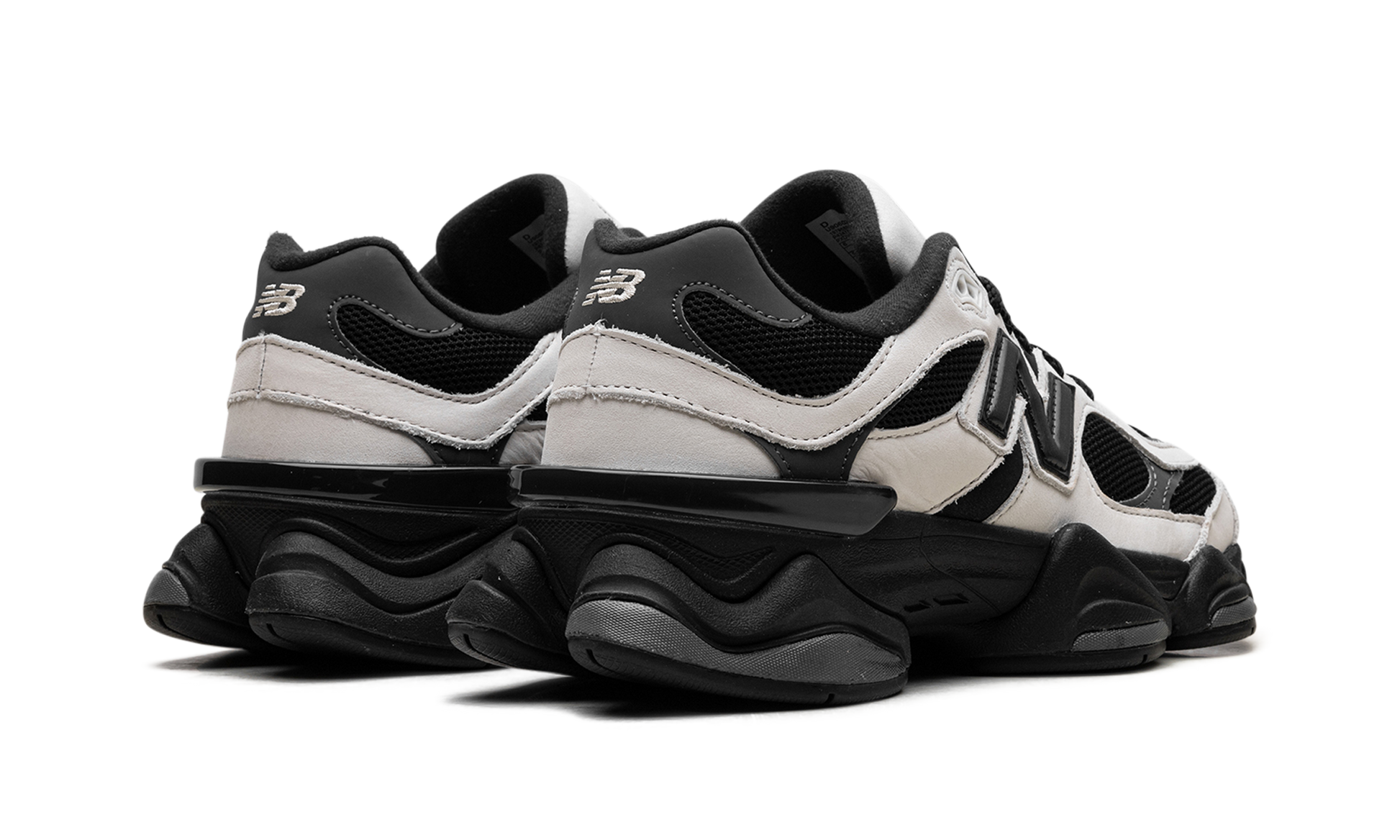 9060 "off White Black" - 3