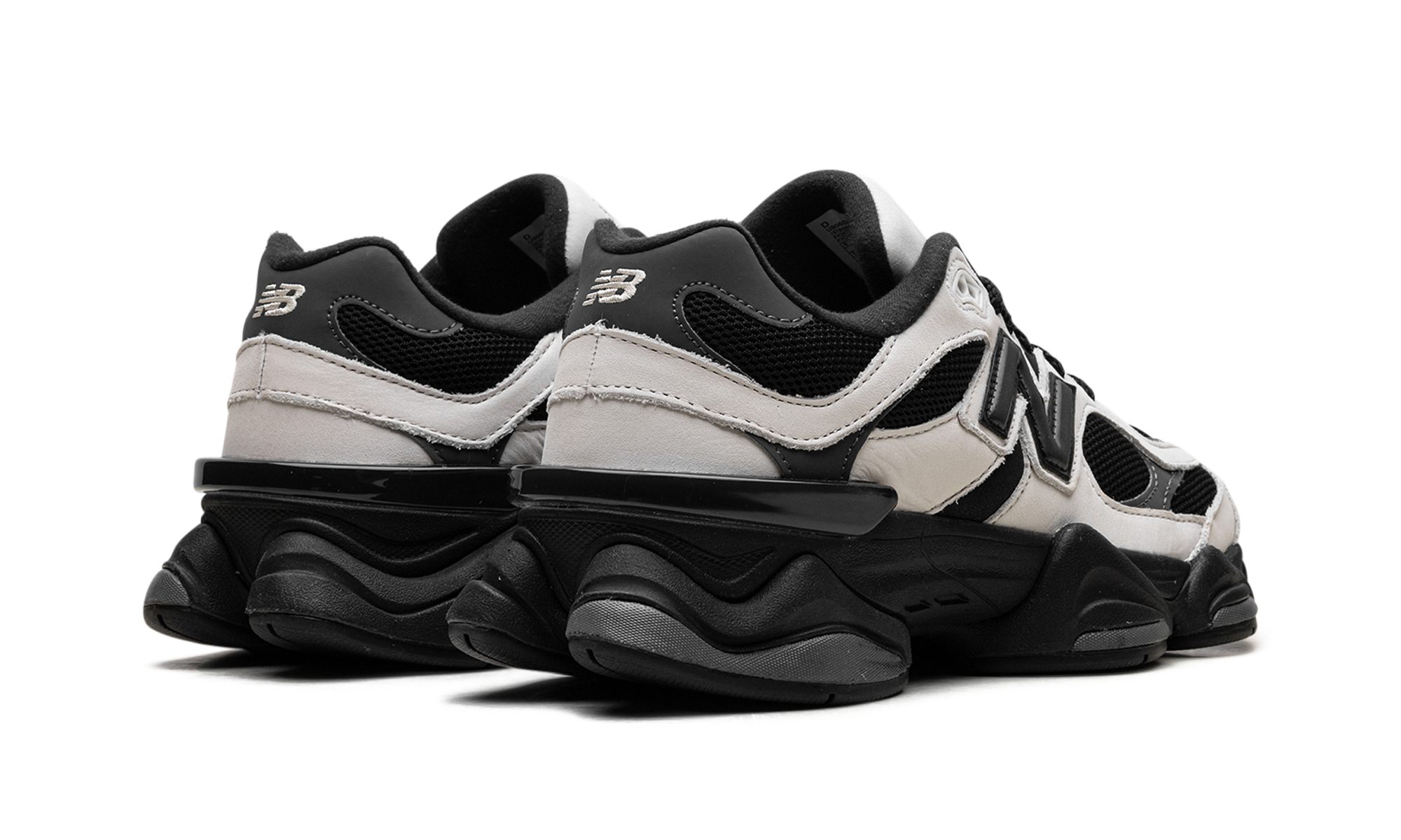9060 "off White Black" - 3