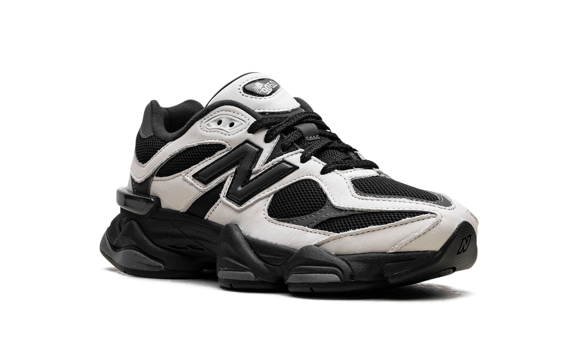9060 "off White Black" - 7