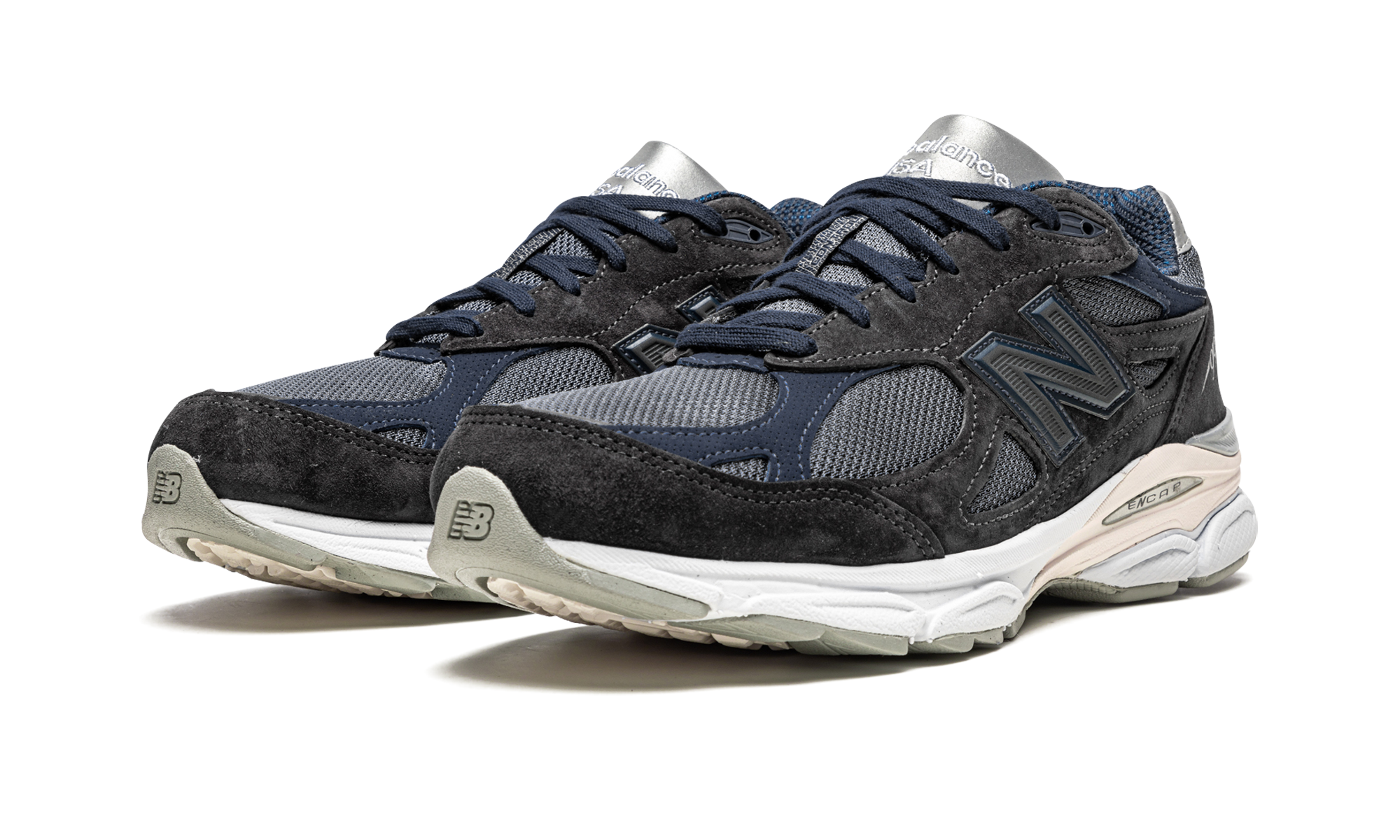 990 V3 "kith - Genesis" - 2