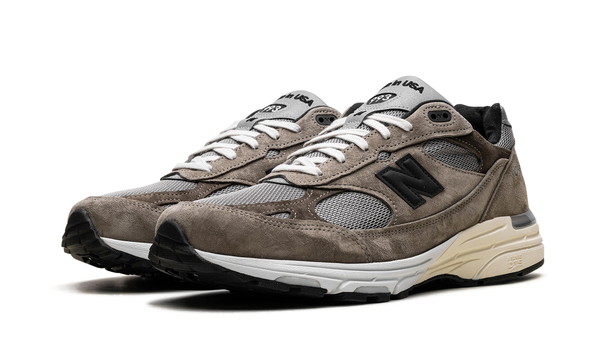 993 "jjjjound - Brown" - 2