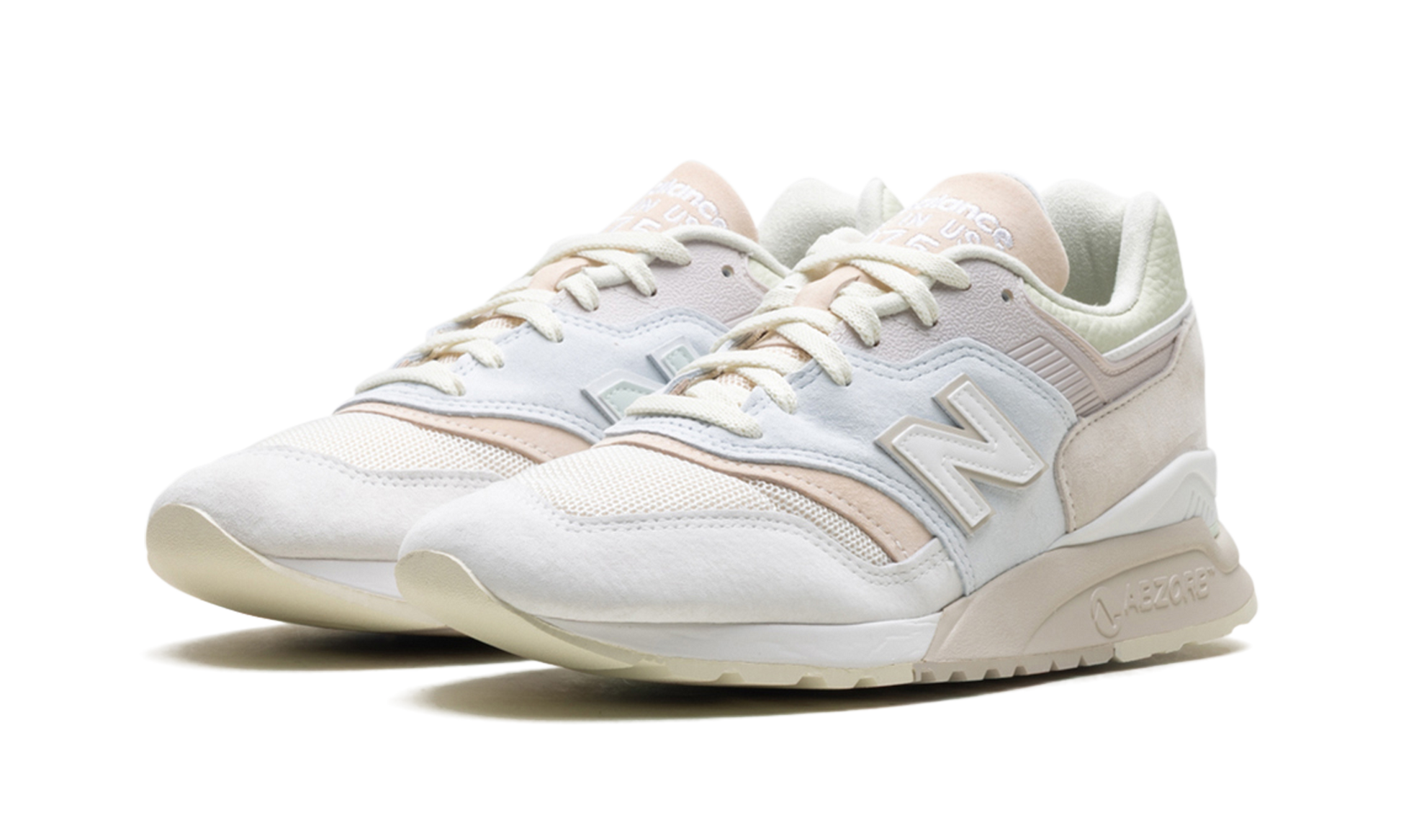 997.5 "miusa Kith Easter White Ice Blue Peach" - 2