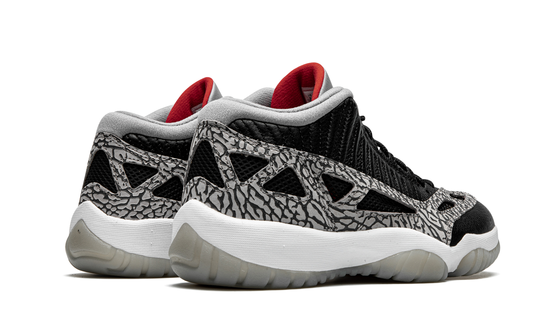 Air Jordan 11 Low Ie "black Cement" - 3