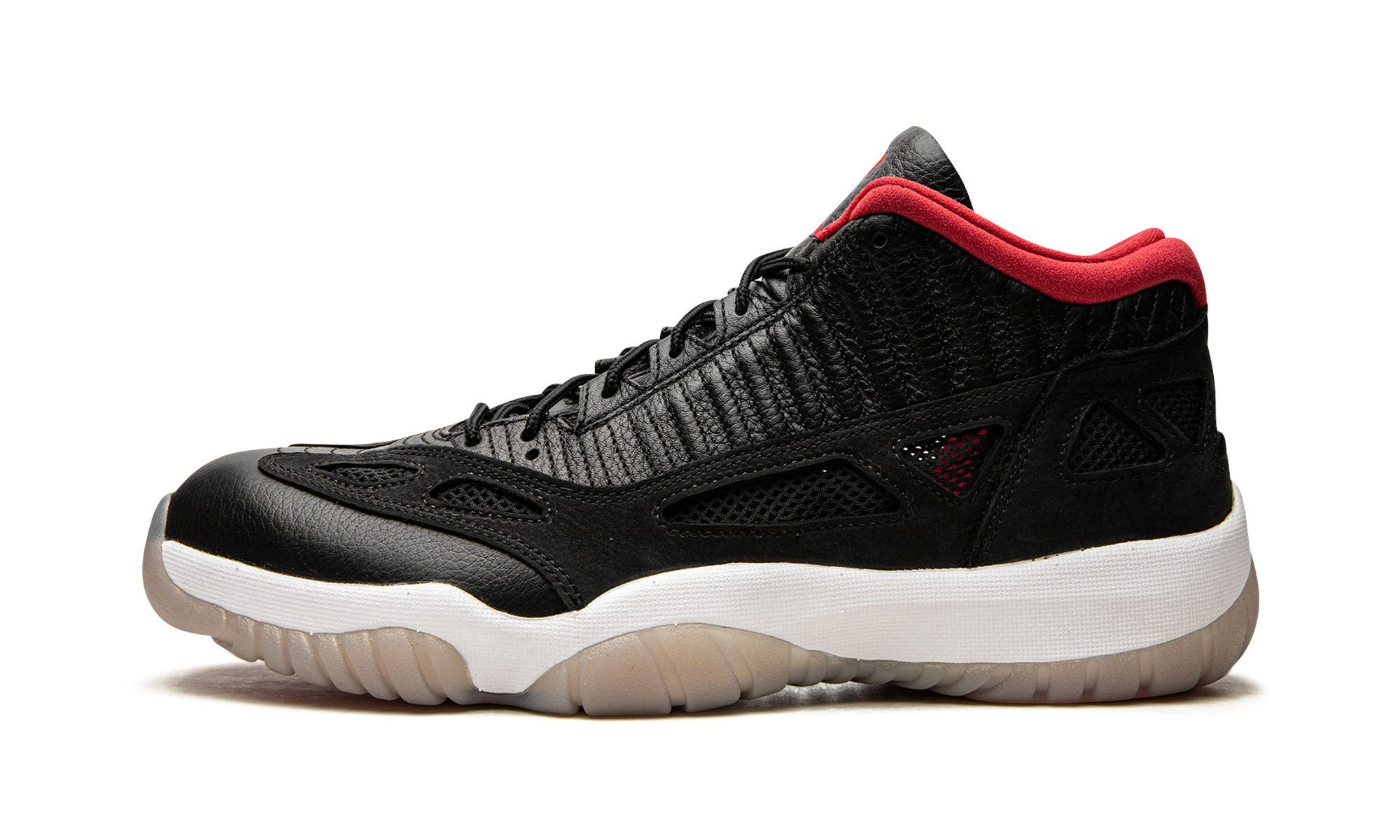 Air Jordan 11 Low Ie "bred 2021" - 1