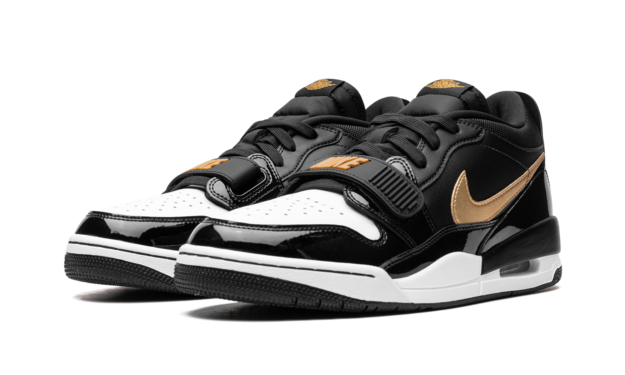 Air Jordan Legacy 312 Low "black Metallic Gold" - 2