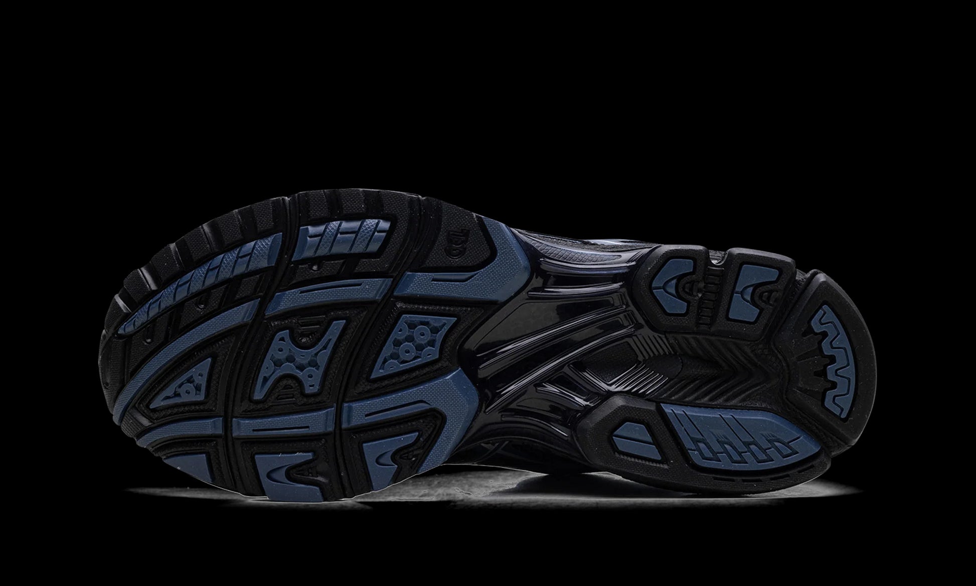 Asics GEL-Nimbus 10.1 "Black / Grand Shark" 1203A543 002