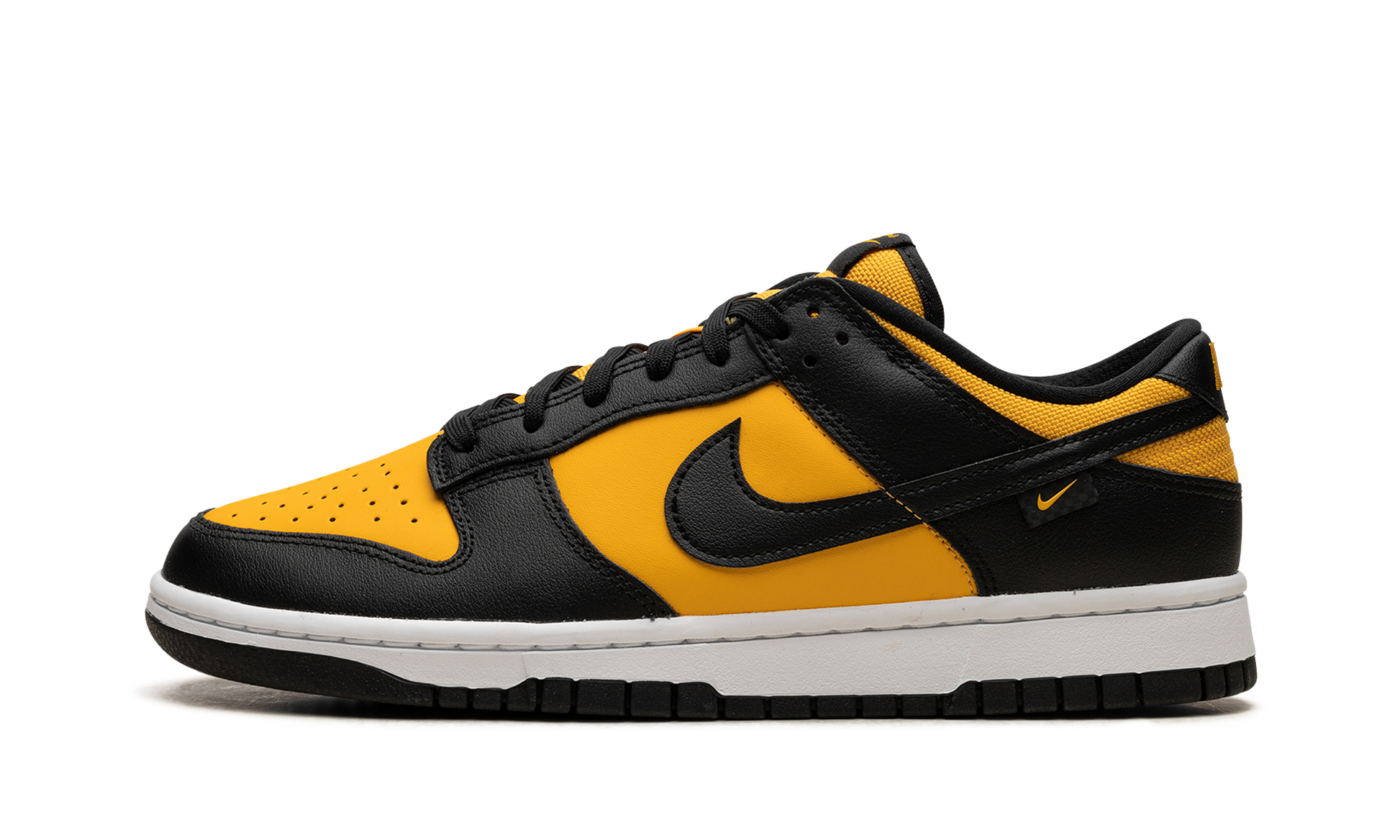 Dunk Low "black University Gold" - 1