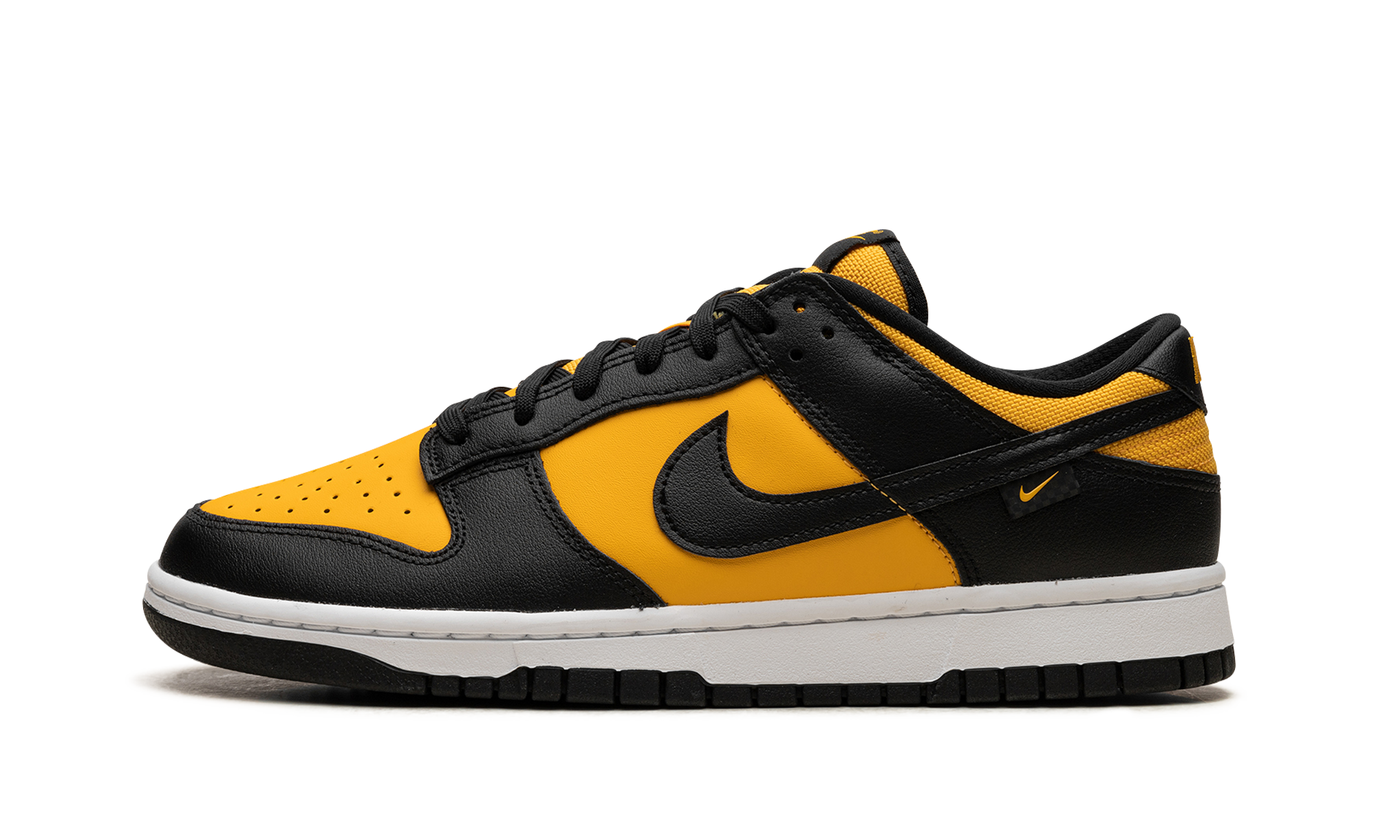 Dunk Low "black University Gold" - 1
