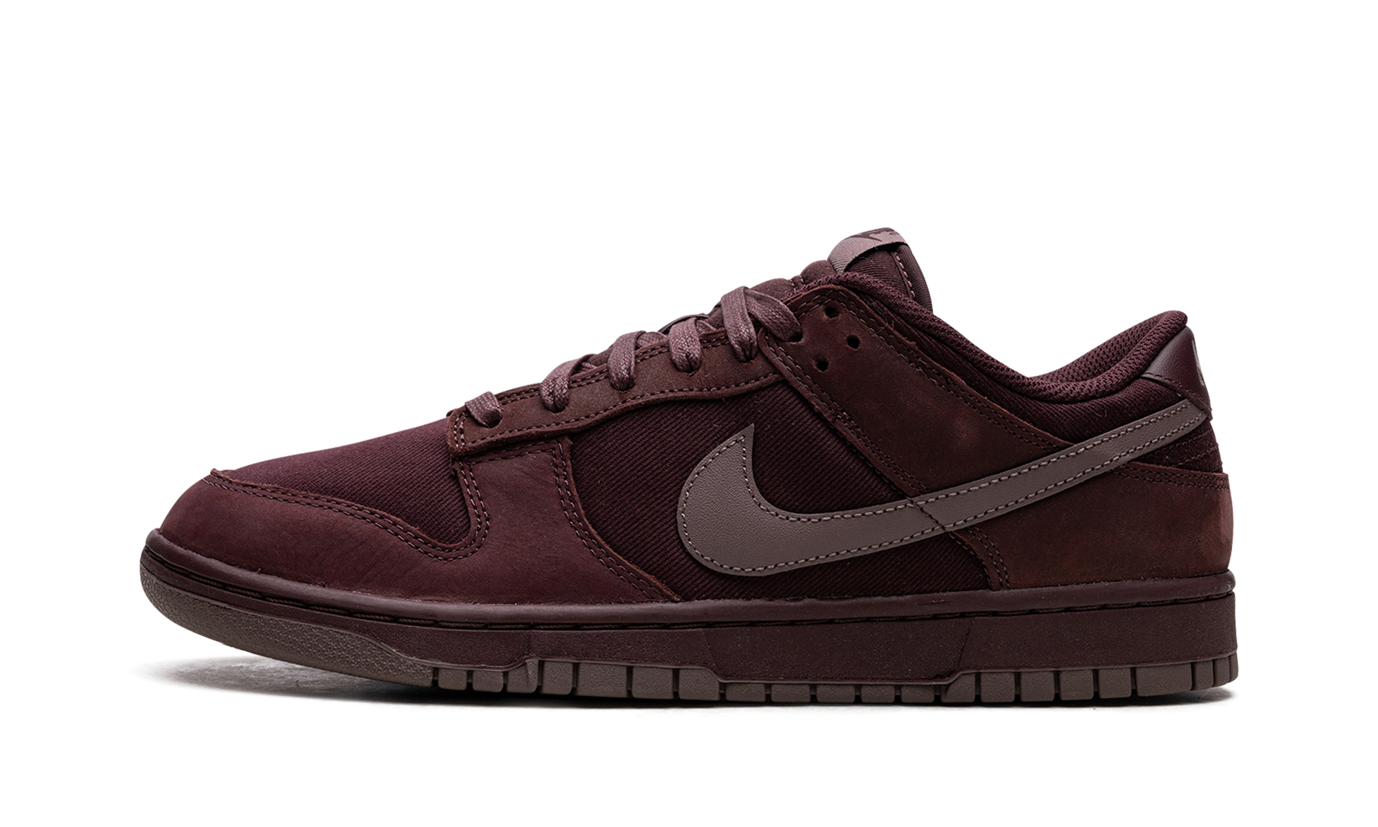 Dunk Low "burgundy Crush" - 1