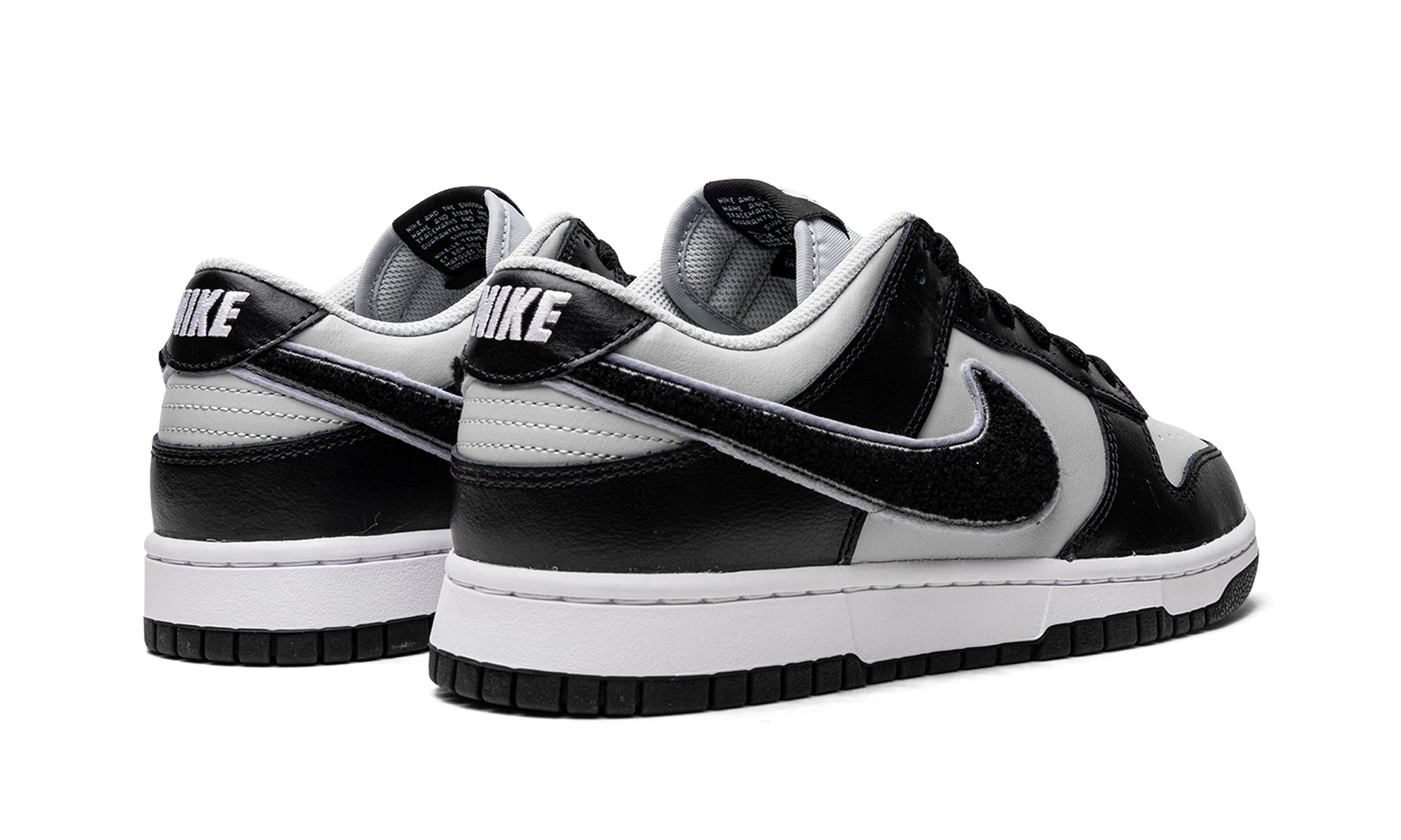 Dunk Low "chenille Swoosh Black Grey" - 3