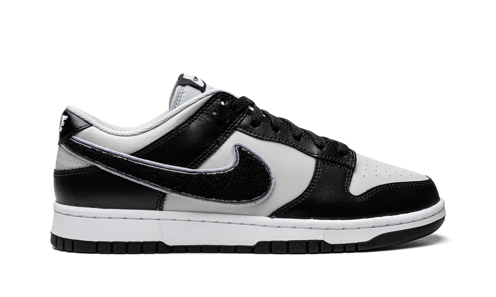 Dunk Low "chenille Swoosh Black Grey" - 6
