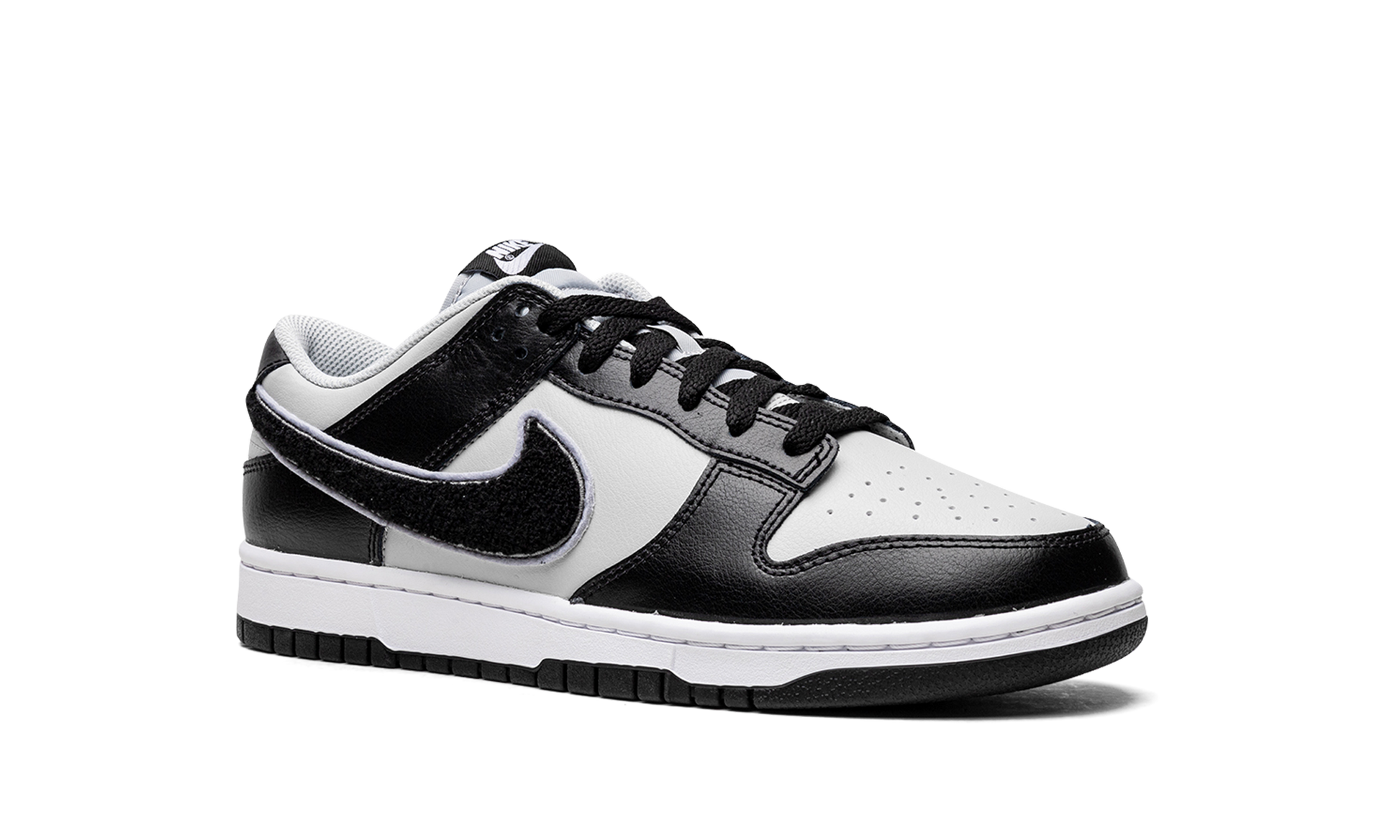 Dunk Low "chenille Swoosh Black Grey" - 7