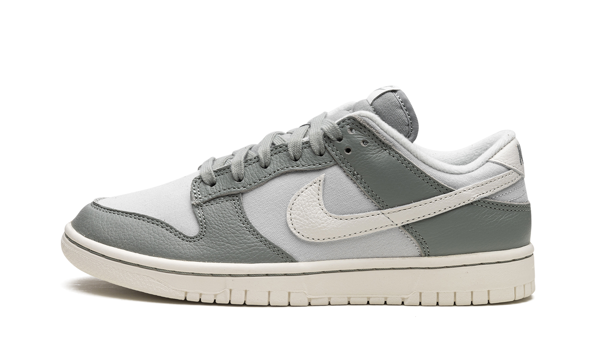 Dunk Low Retro Prm "mica Green" - 1