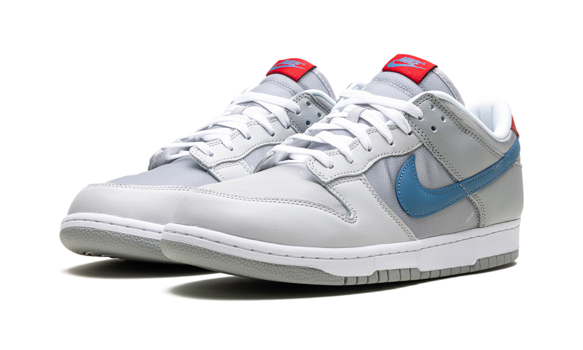 Dunk Low "silver Surfer" - 2