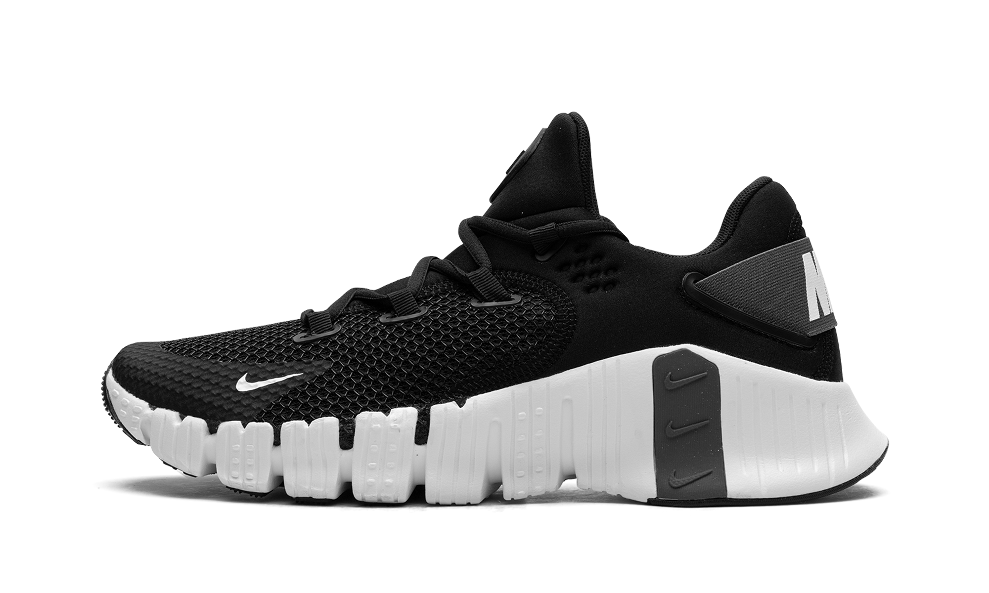 Free Metcon 4 Black "black / White" - 1