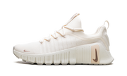 Free Metcon 6 Wmns "pale Ivory / Guava Ice / Sail / Metallic Red Bronze" - 1