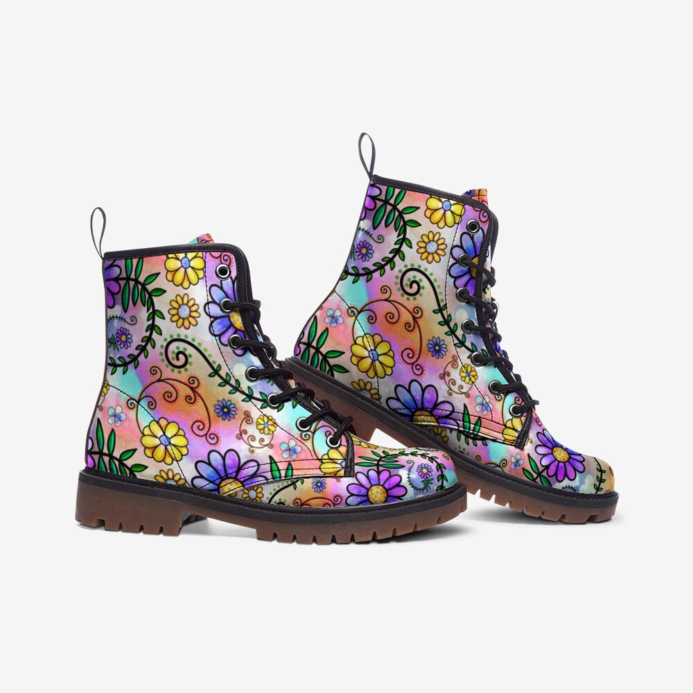 Retro Floral Boots: 70s Flower Power Hippie Style