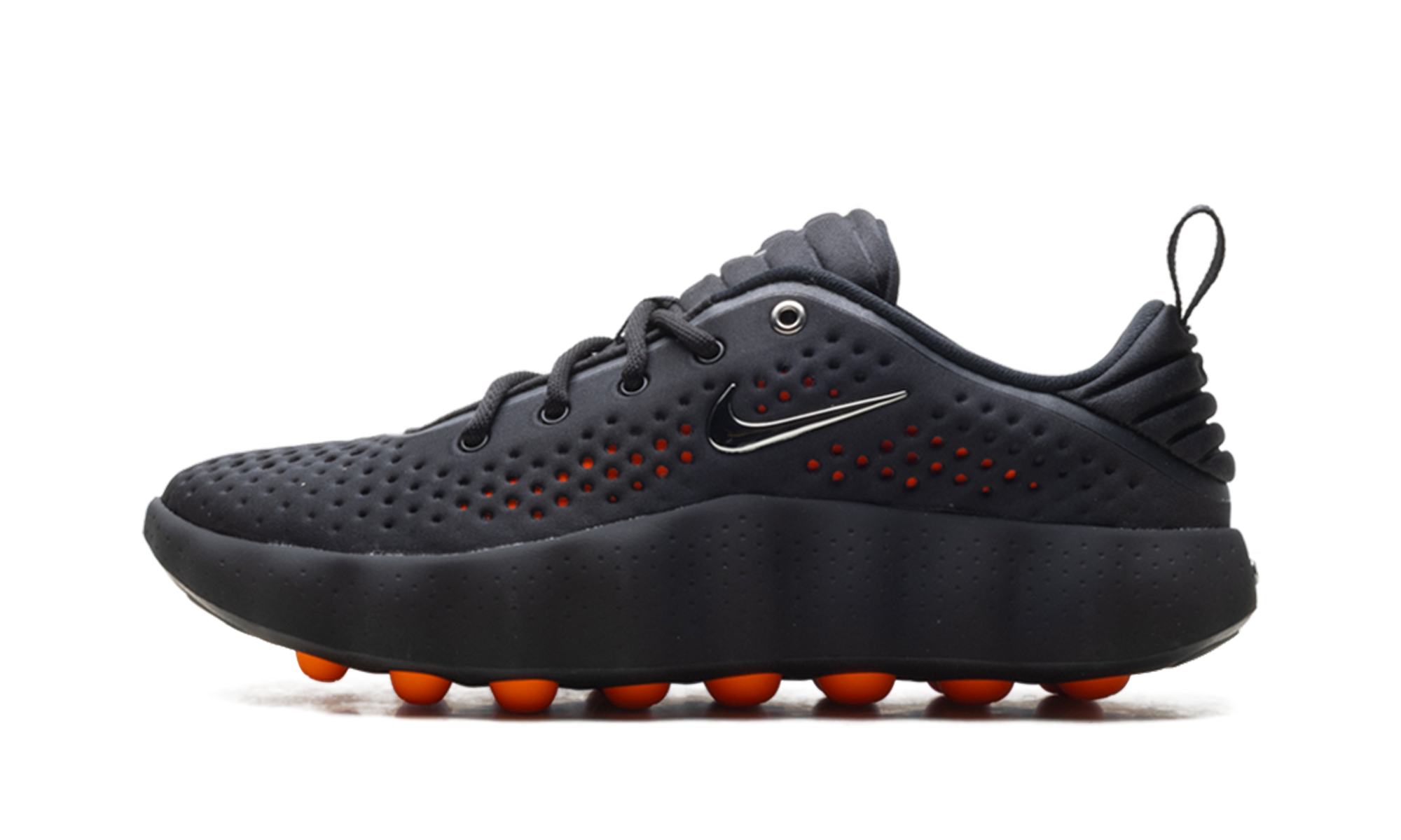 Mind 002 WMNS "Black Chrome" HQ4310 001