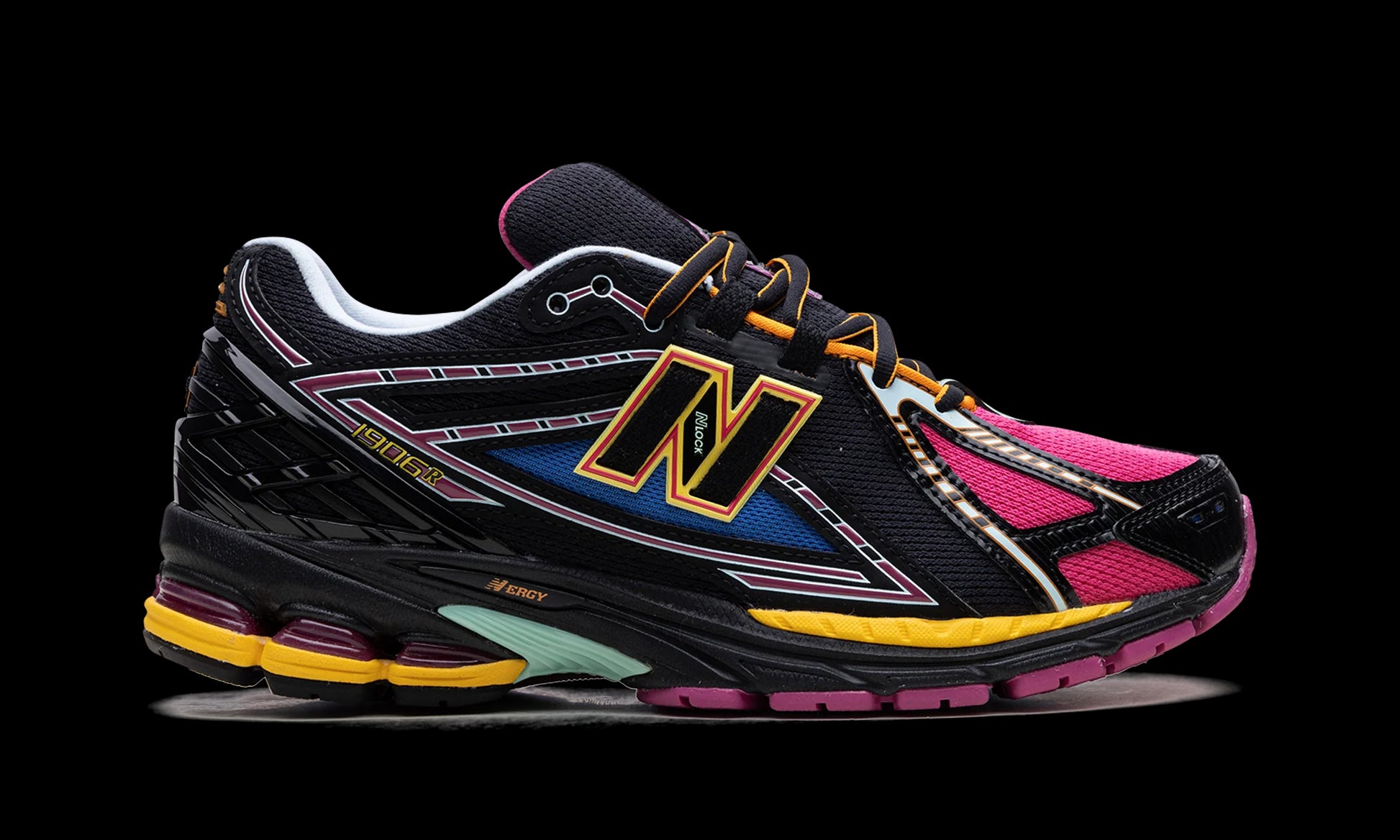 New Balance 1906 "Black/Pink" M1906RCP