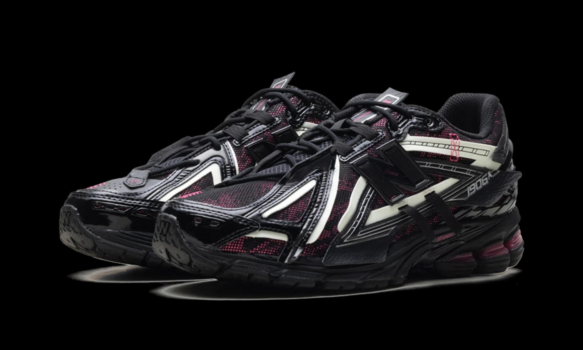 New Balance 1906A "Black Drogon Berry" U1906AD