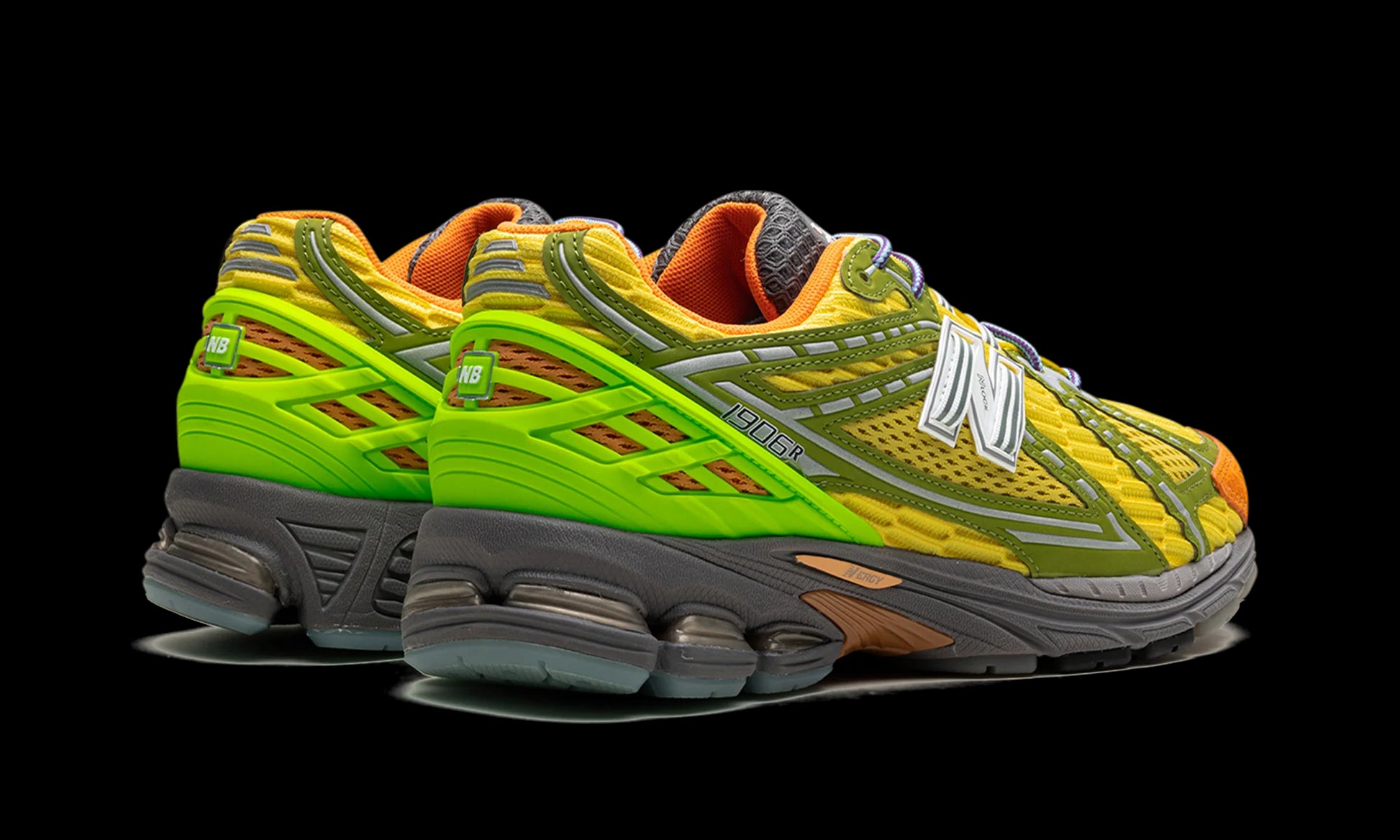 New Balance 1906R "Action Bronson - Scorpius" M1906RBR