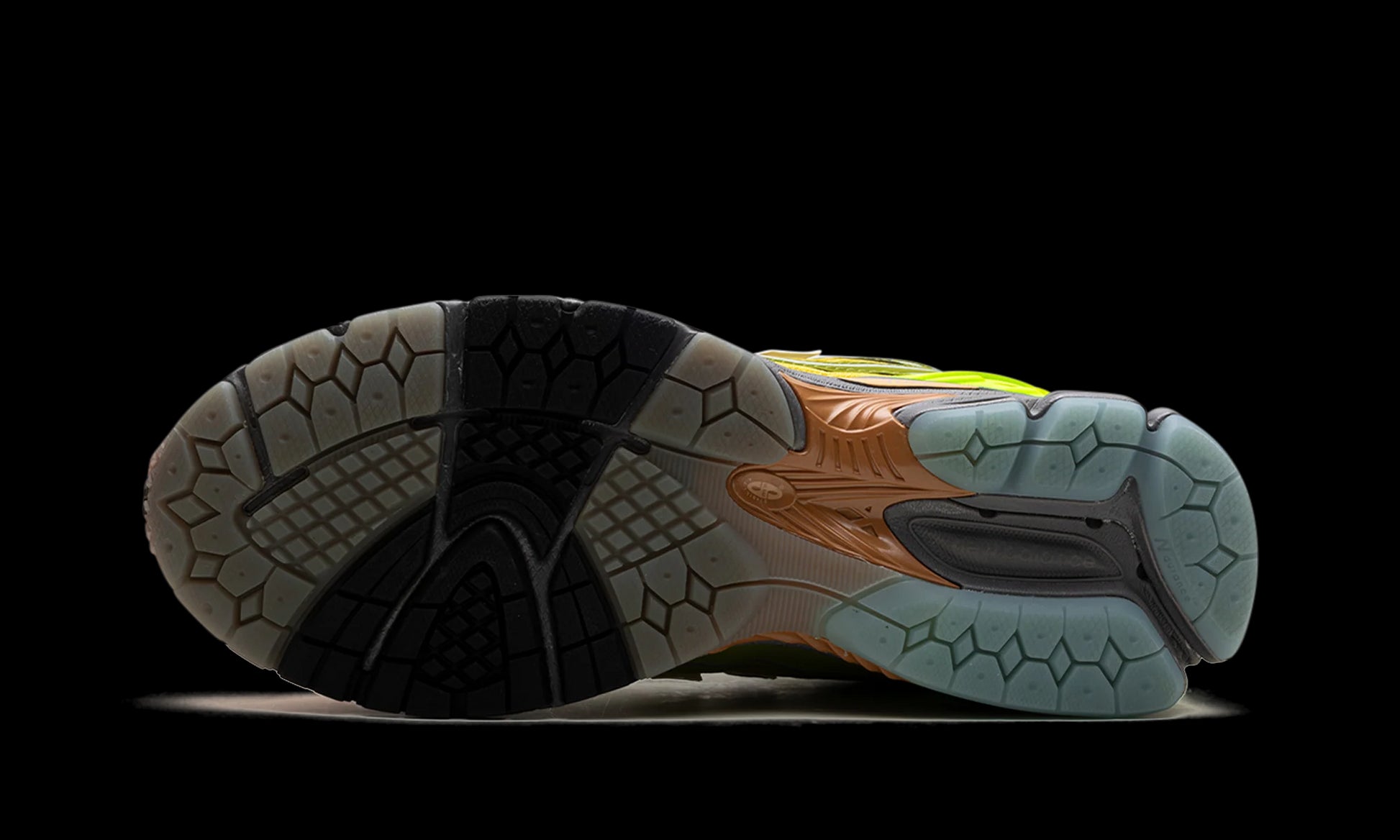 New Balance 1906R "Action Bronson - Scorpius" M1906RBR