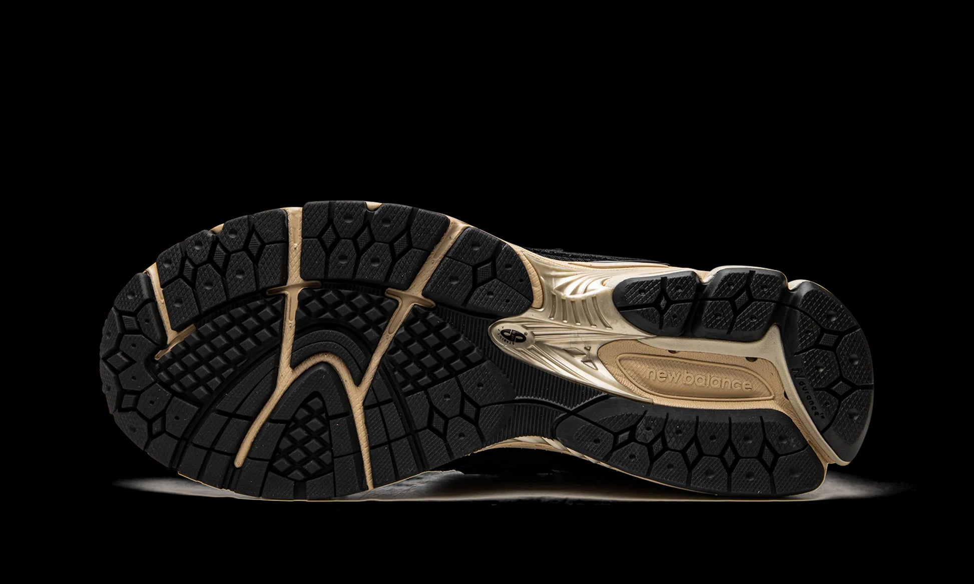 New Balance 1906R "Black Cream" M1906RK