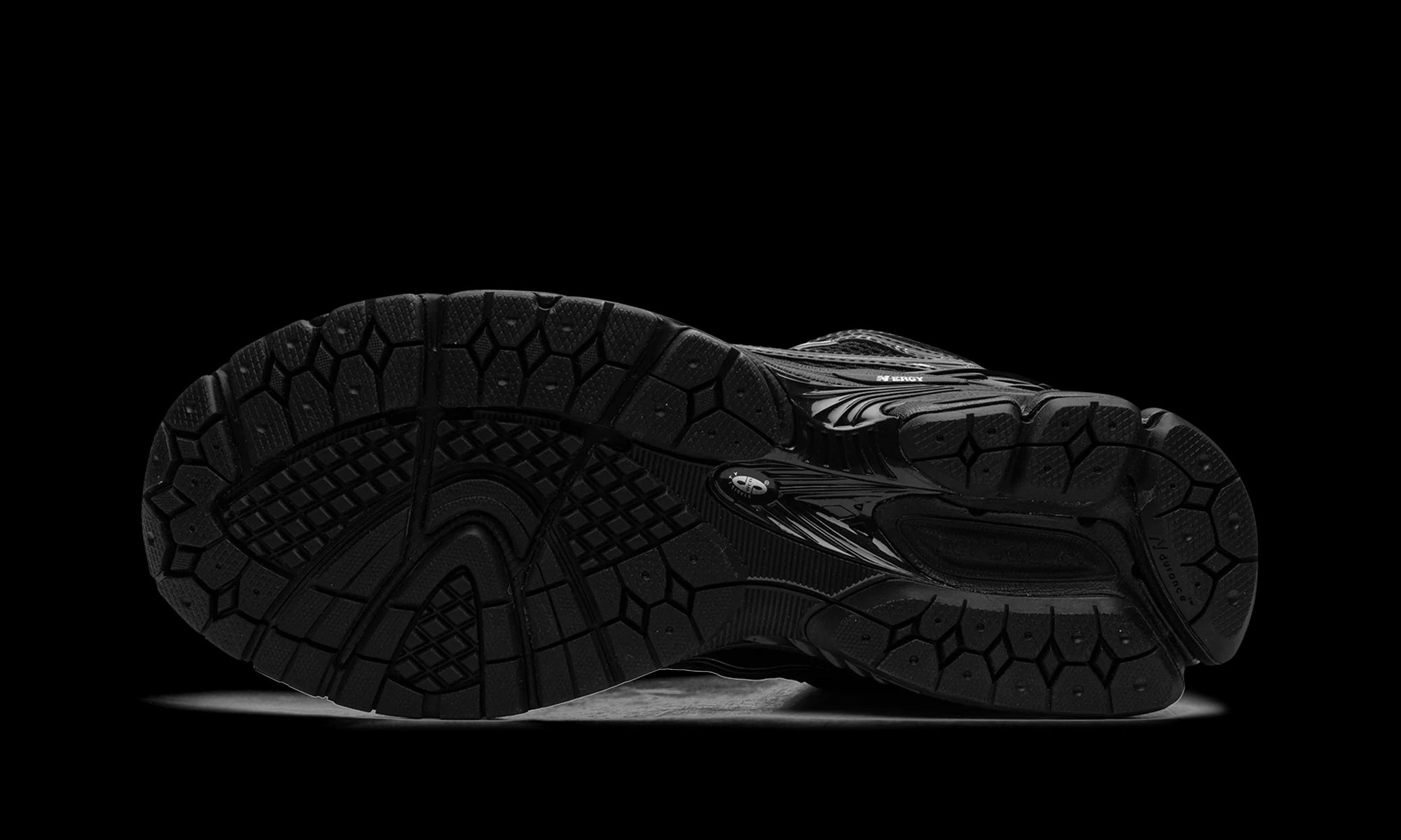 New Balance 1906R "Black / Silver" M1906RCH