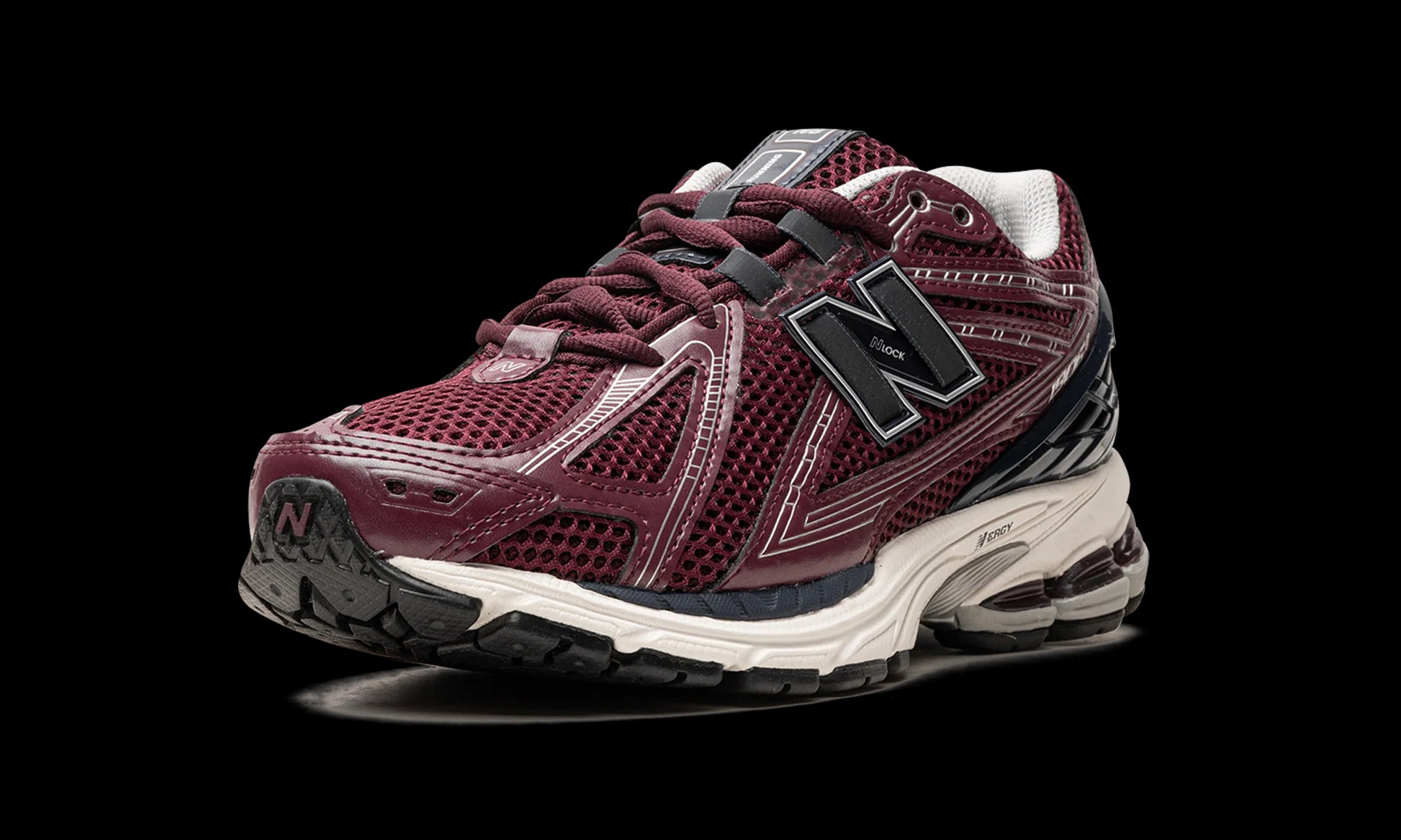 New Balance 1906R "Burgundy Black" M1906RCC