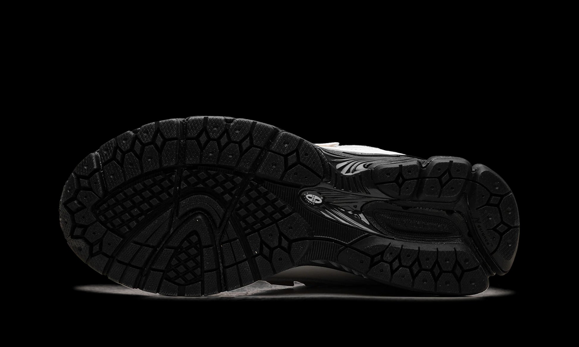 New Balance 1906R "Comme des Garcons Homme - White" M1906RCO