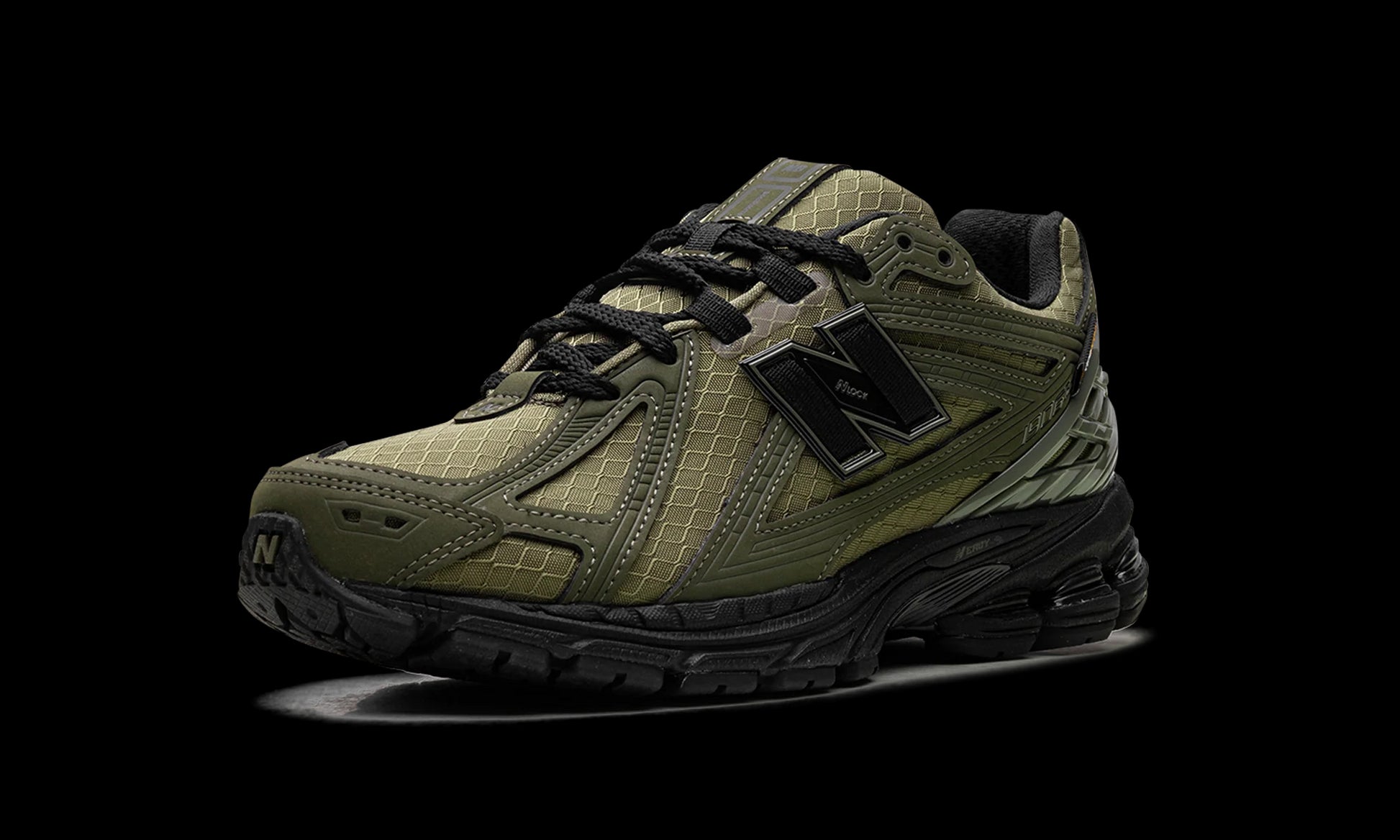 New Balance 1906R "Cordura Dark Camo Green" M1906RWA
