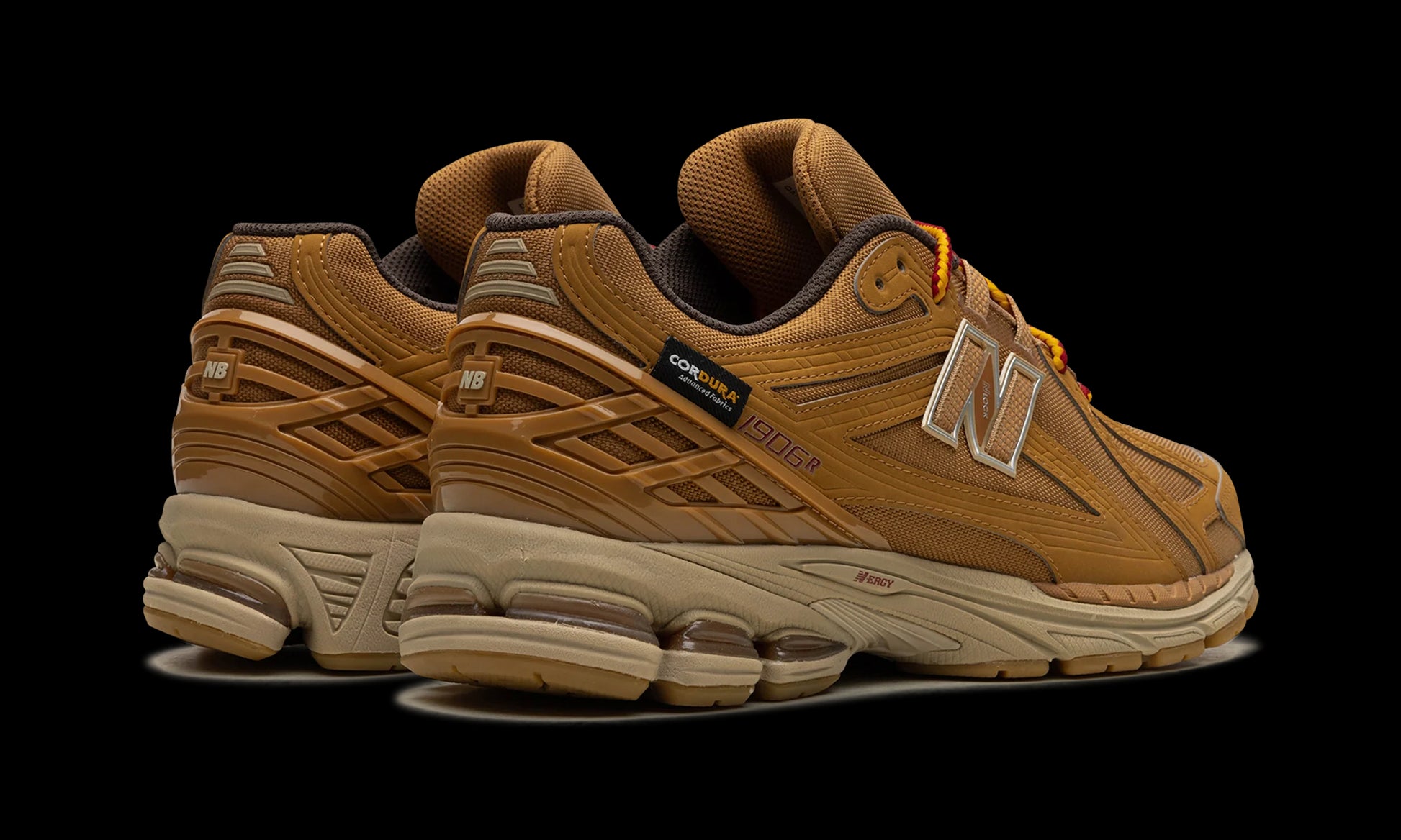 New Balance 1906R "Cordura Pocket - Tobacco" M1906ROB