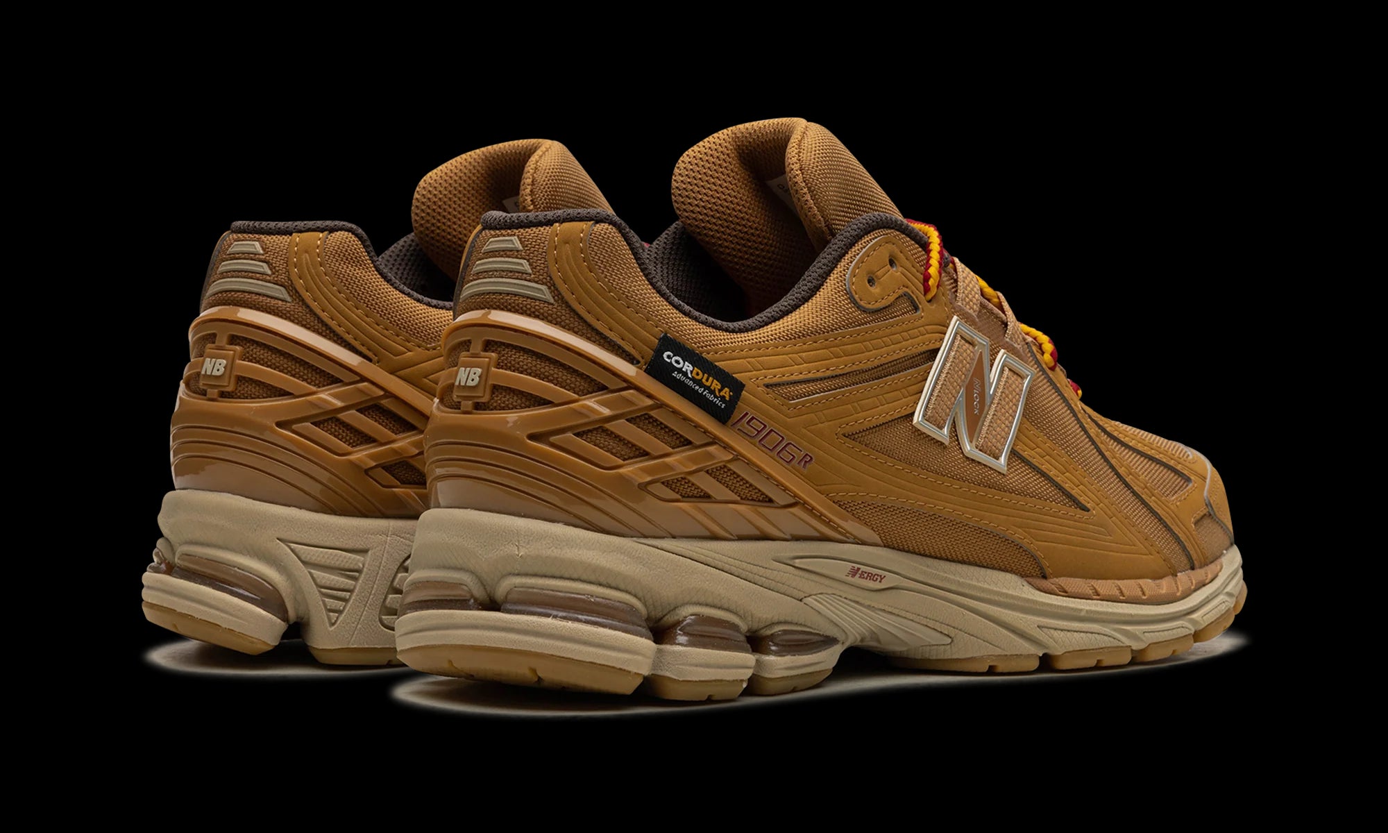 New Balance 1906R "Cordura Pocket - Tobacco" M1906ROB