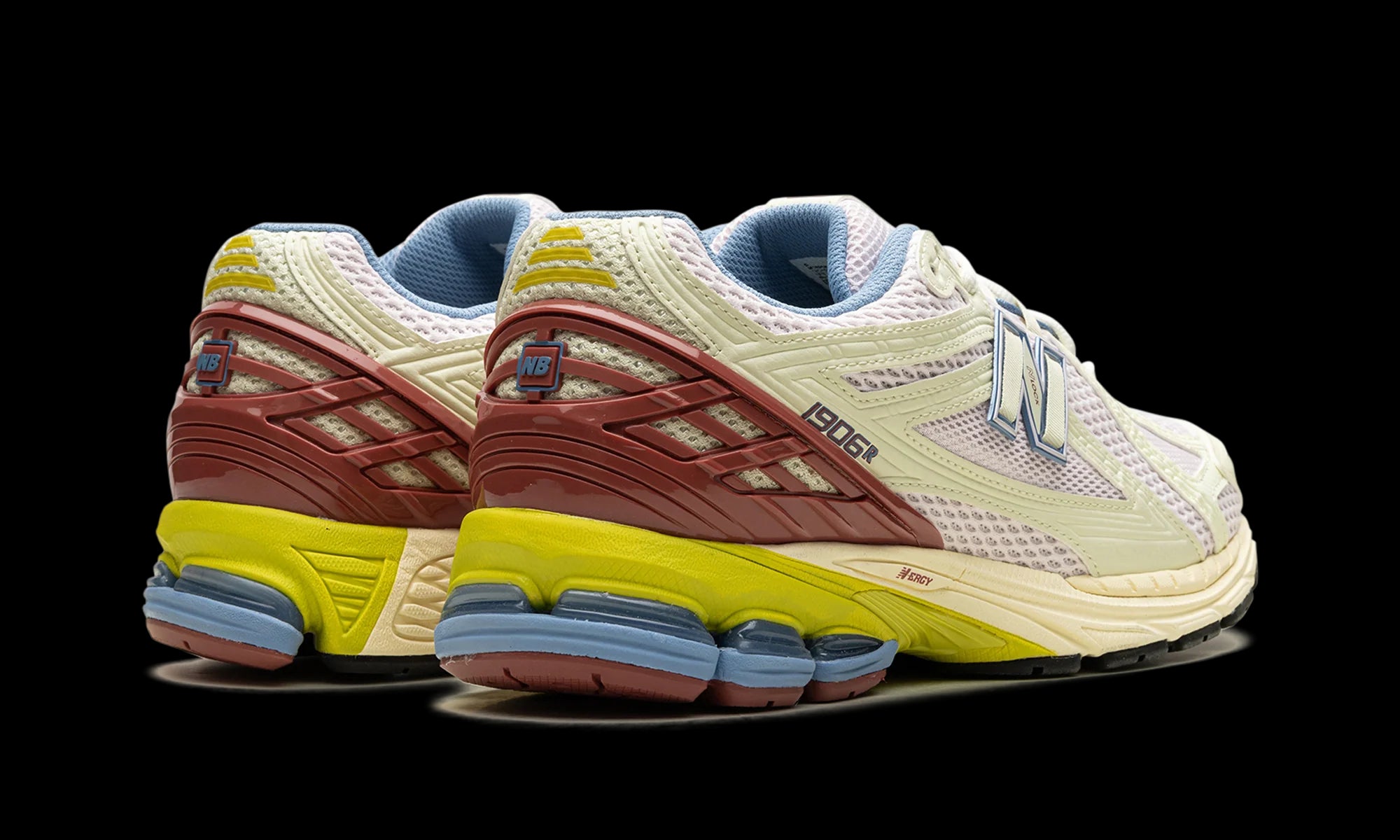 New Balance 1906R "Dawn Glow/Tamarind" M1906RVB