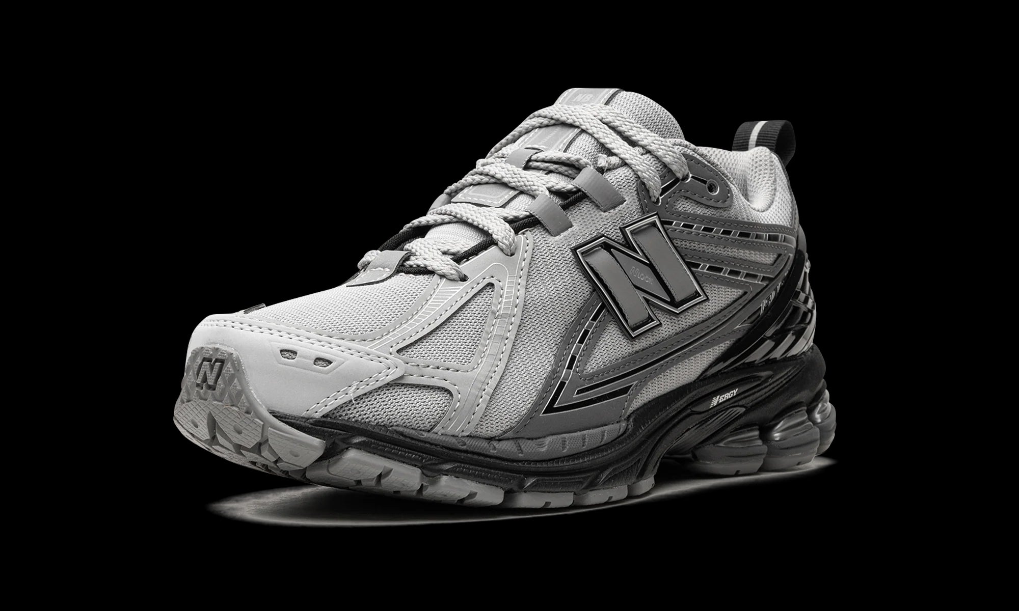 New Balance 1906R "Grey / Black" M1906RHA