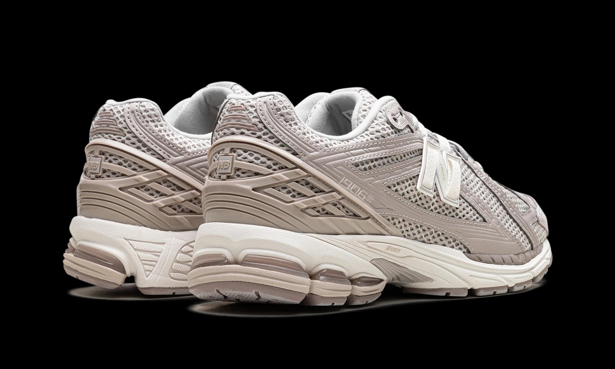 New Balance 1906R "Grey Day" M1906RGR