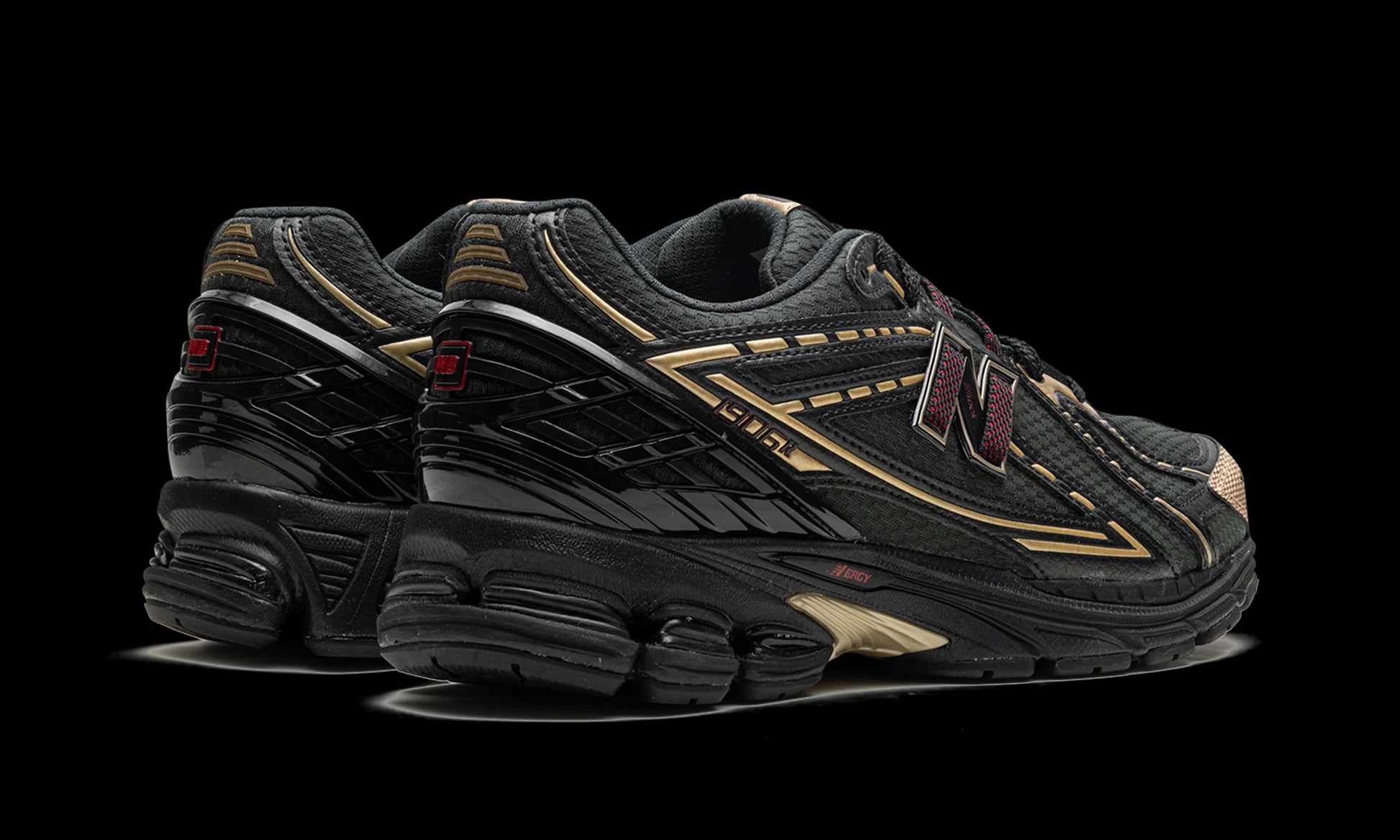 New Balance 1906R "Kith- Black" M1906RKS