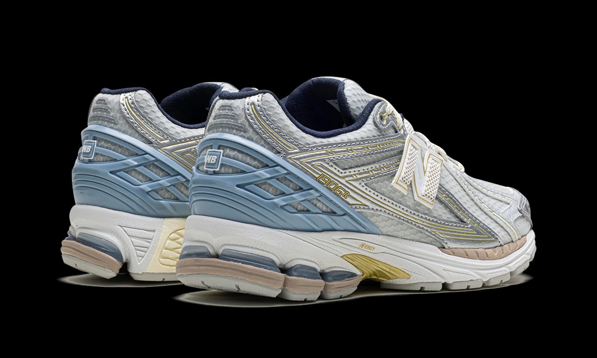 New Balance 1906R "Kith- White" M1906RKC