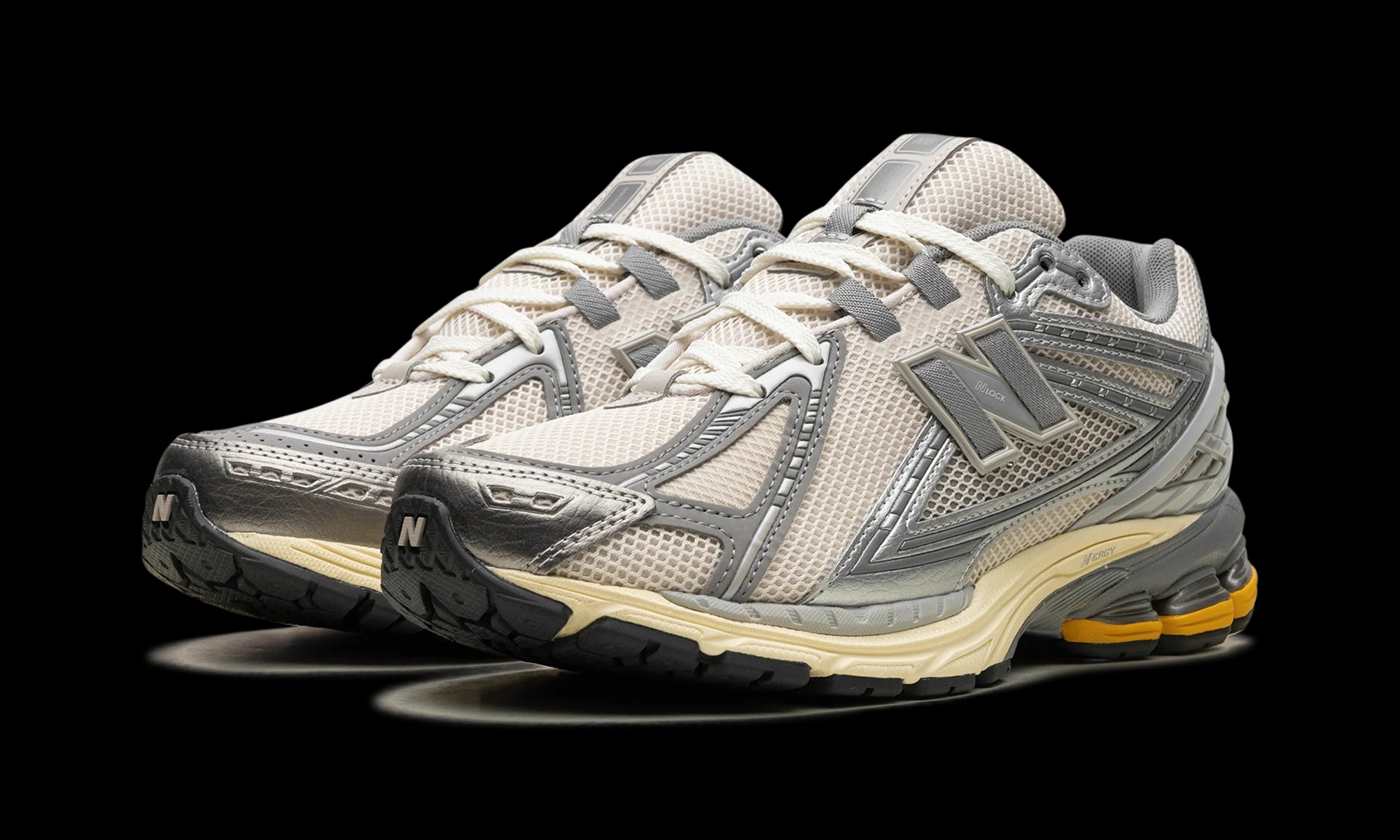 New Balance 1906R "Metallic Silver Yellow" M1906RRD