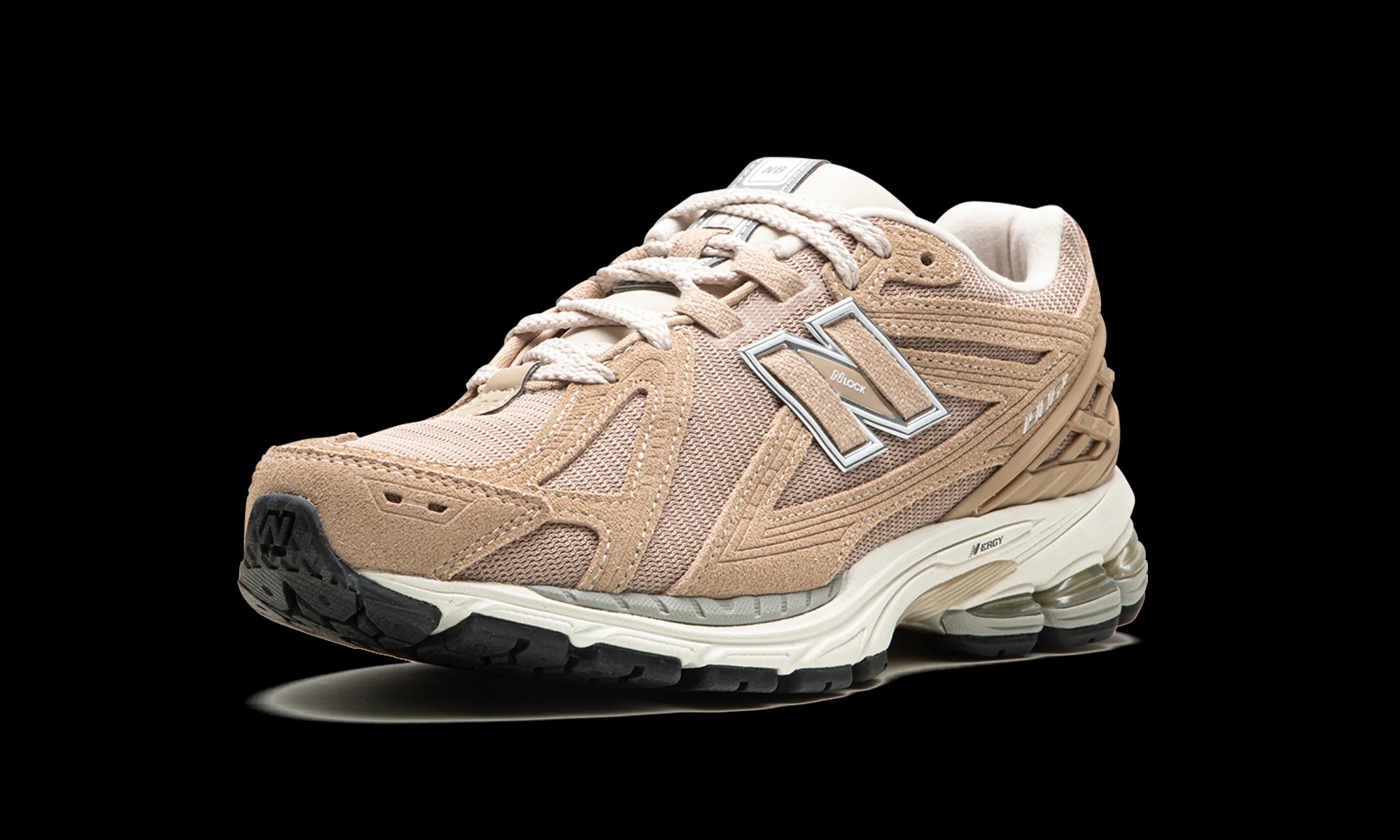 New Balance 1906R "MINDFUL GREY/MOONBEAM/SILVER METALLIC" M1906RW