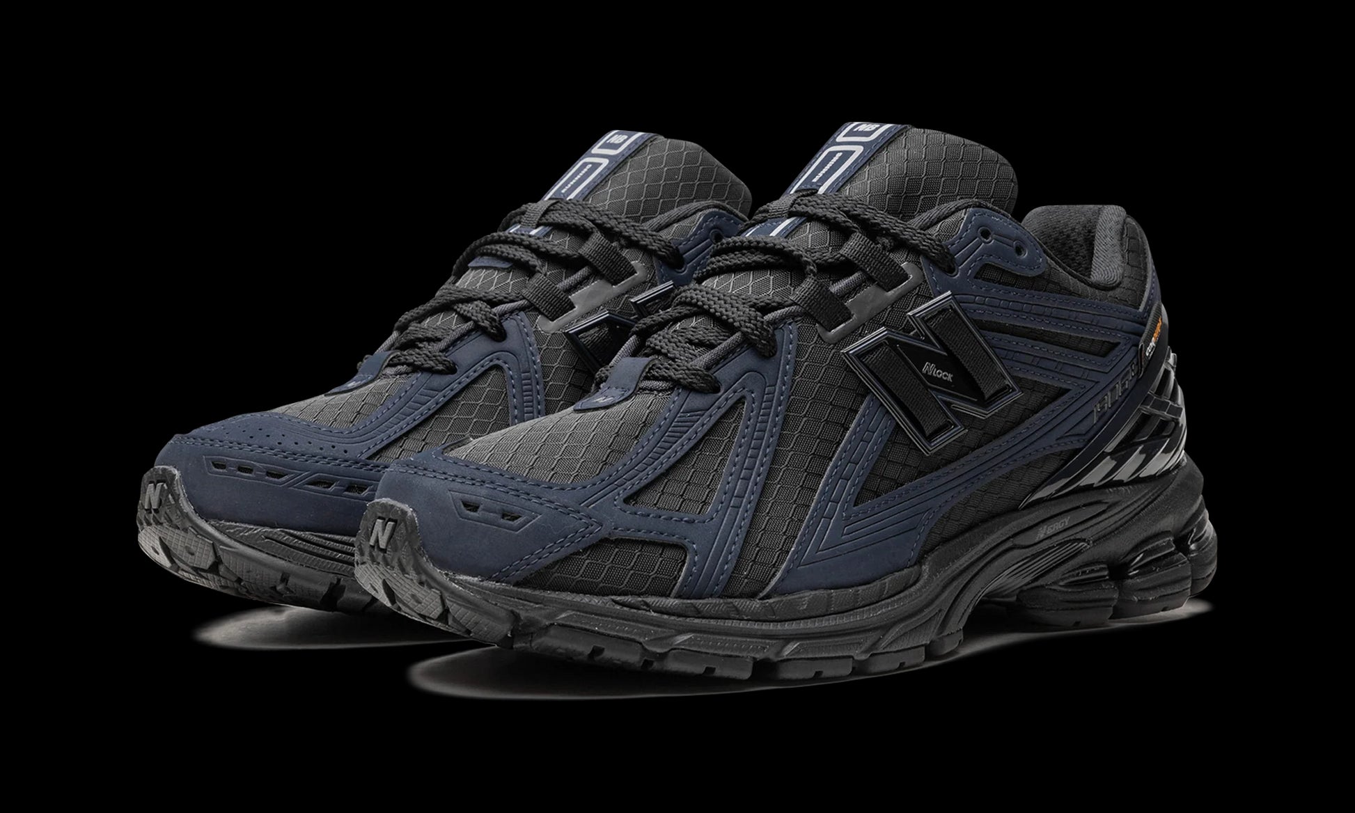 New Balance 1906R "Outerspace/Black/Black" M1906RWE